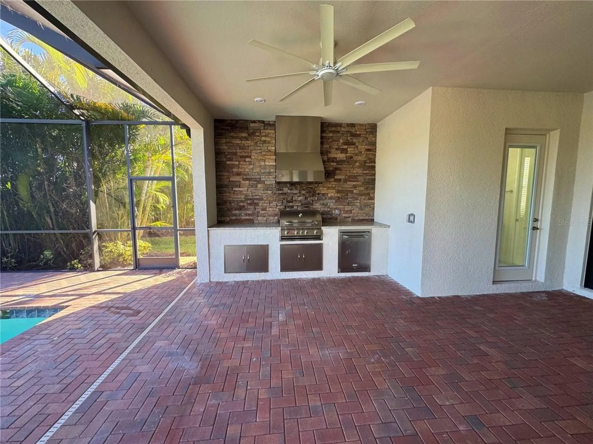 Property Slideshow image 36 of 94 | 10817 whisk fern dr, Venice, FL, 34293