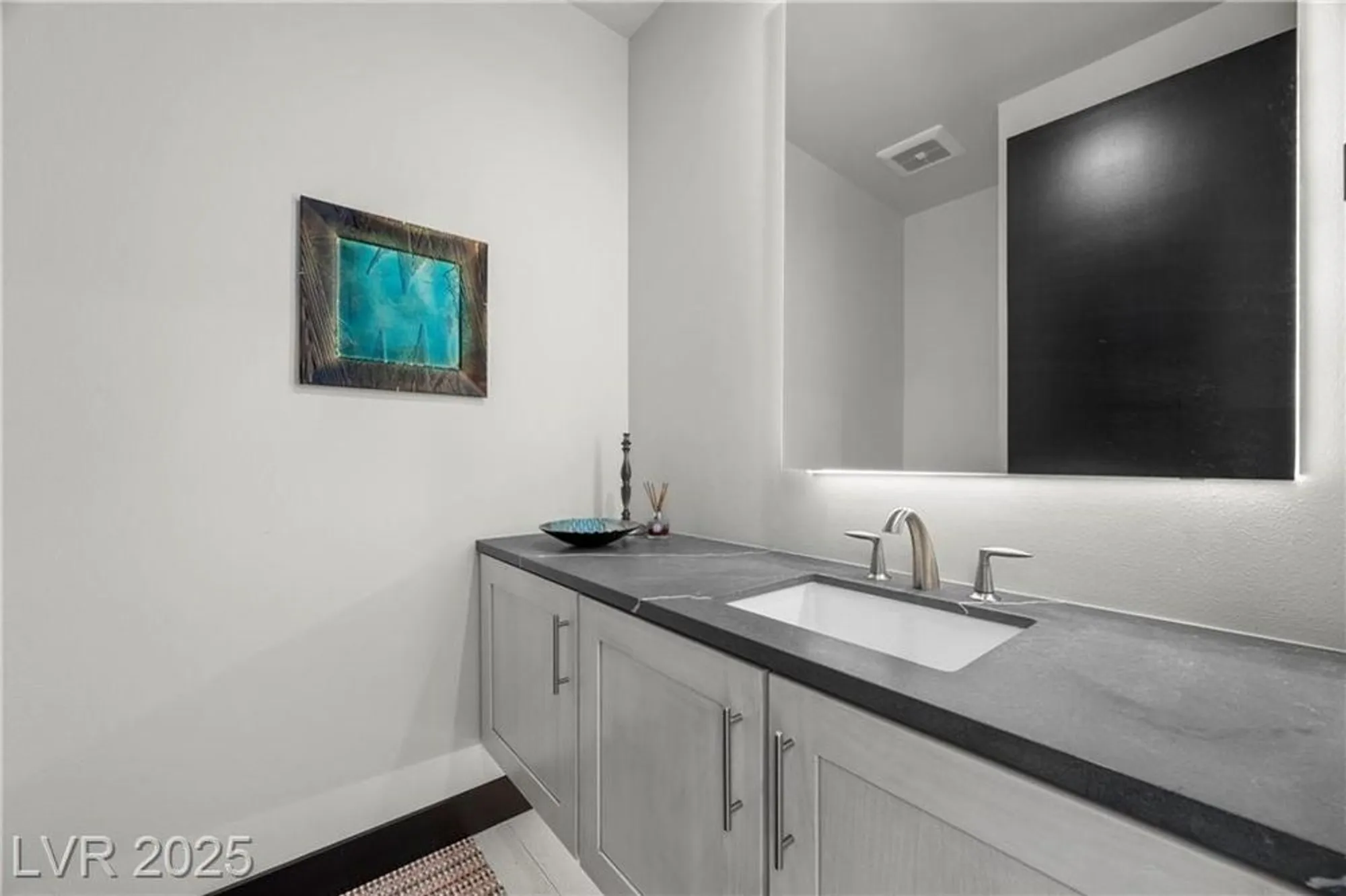 Property Slideshow image 42 of 99 | 5 highland cove ln, Henderson, NV, 89011