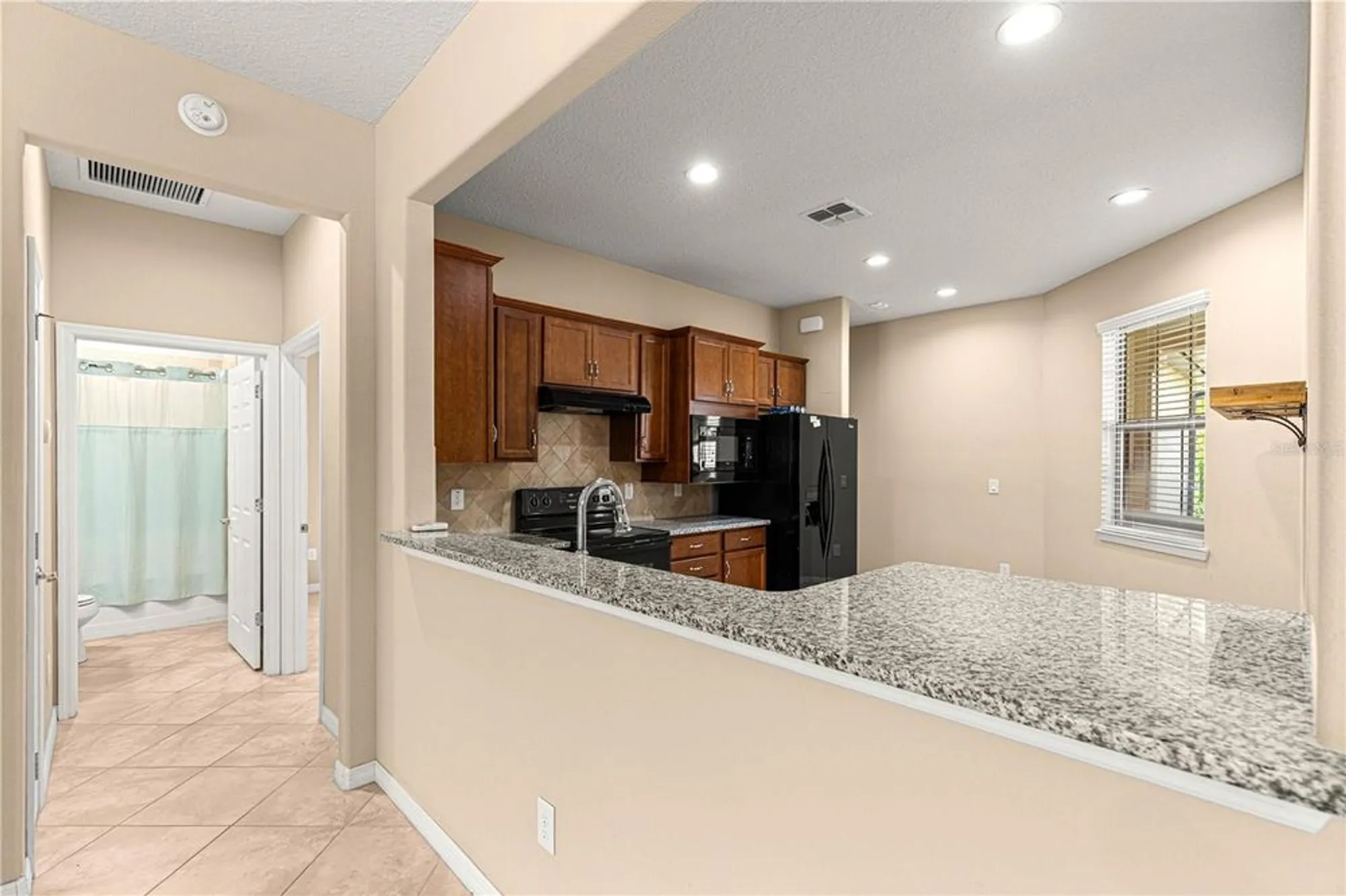 Property Slideshow image 11 of 28 | 9685 sw 63rd loop, Ocala, FL, 34481