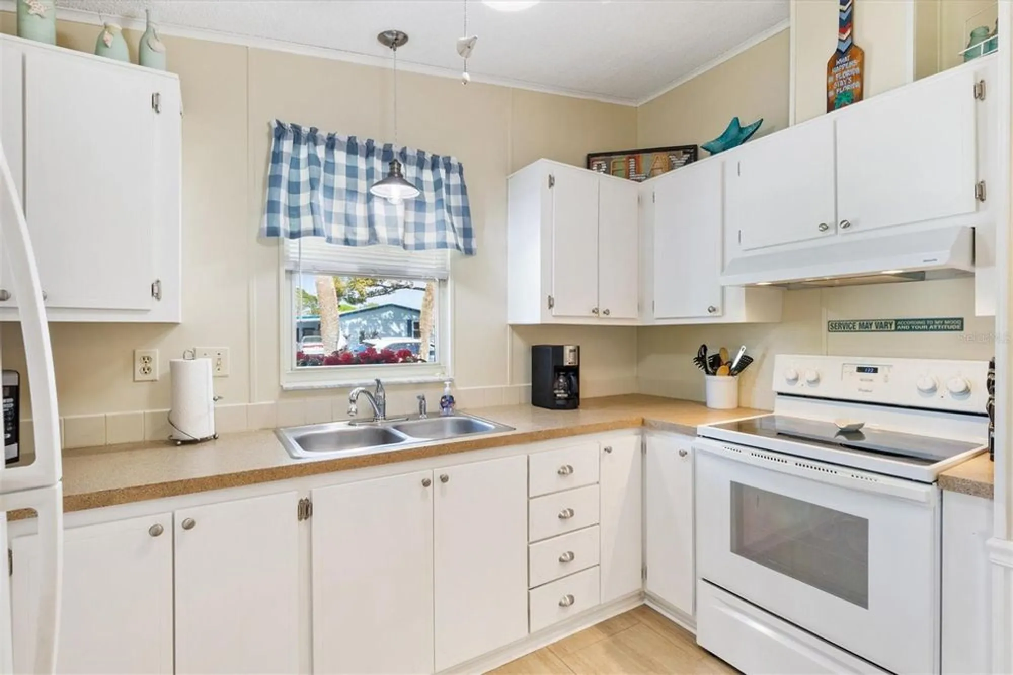 Property Slideshow image 8 of 27 | 1523 w schwartz blvd, The Villages, FL, 32159