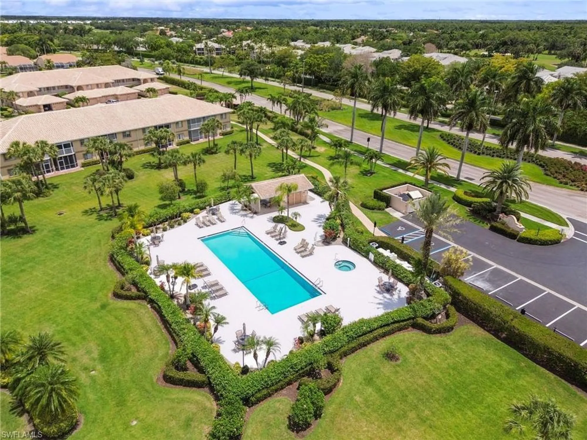 Property Slideshow image 42 of 46 | 9165 michael cir 1002, Naples, FL, 34113