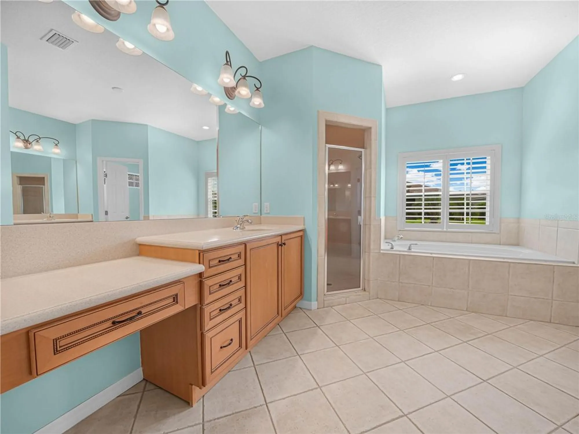 Property Slideshow image 15 of 71 | 3064 dunmore dr, Lake Wales, FL, 33859