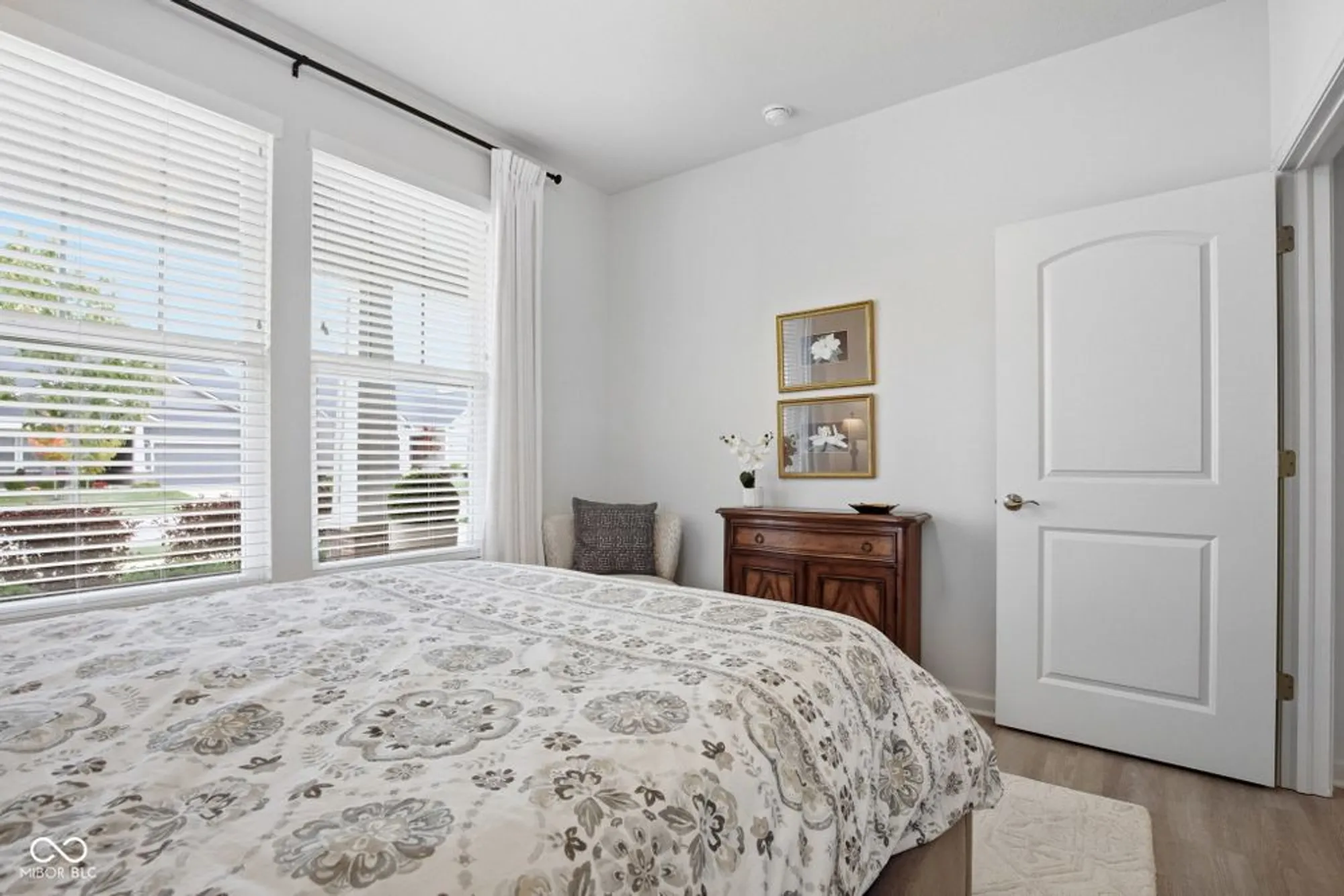 Property Slideshow image 11 of 73 | 2635 ruffian dr, Westfield, IN, 46074