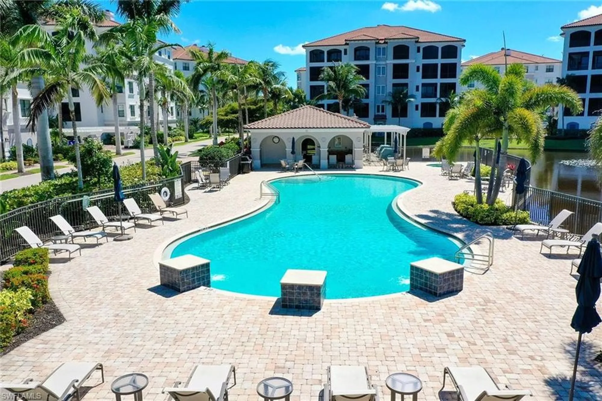 Property Slideshow image 26 of 48 | 4750 via del corso ln 201, Bonita Springs, FL, 34134