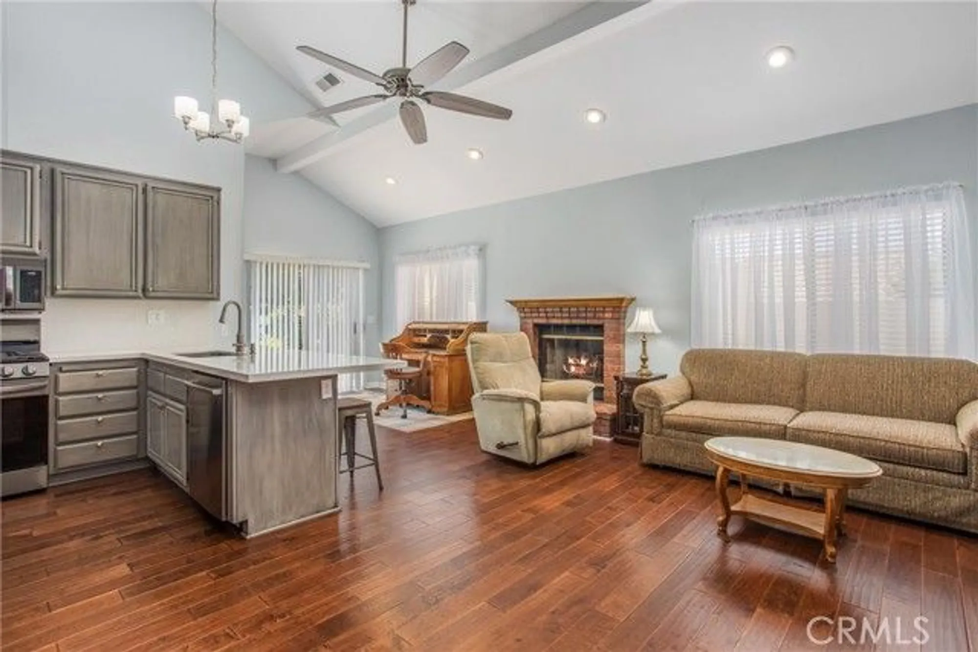 Property Slideshow image 14 of 43 | 518 s seminole cir, Banning, CA, 92220