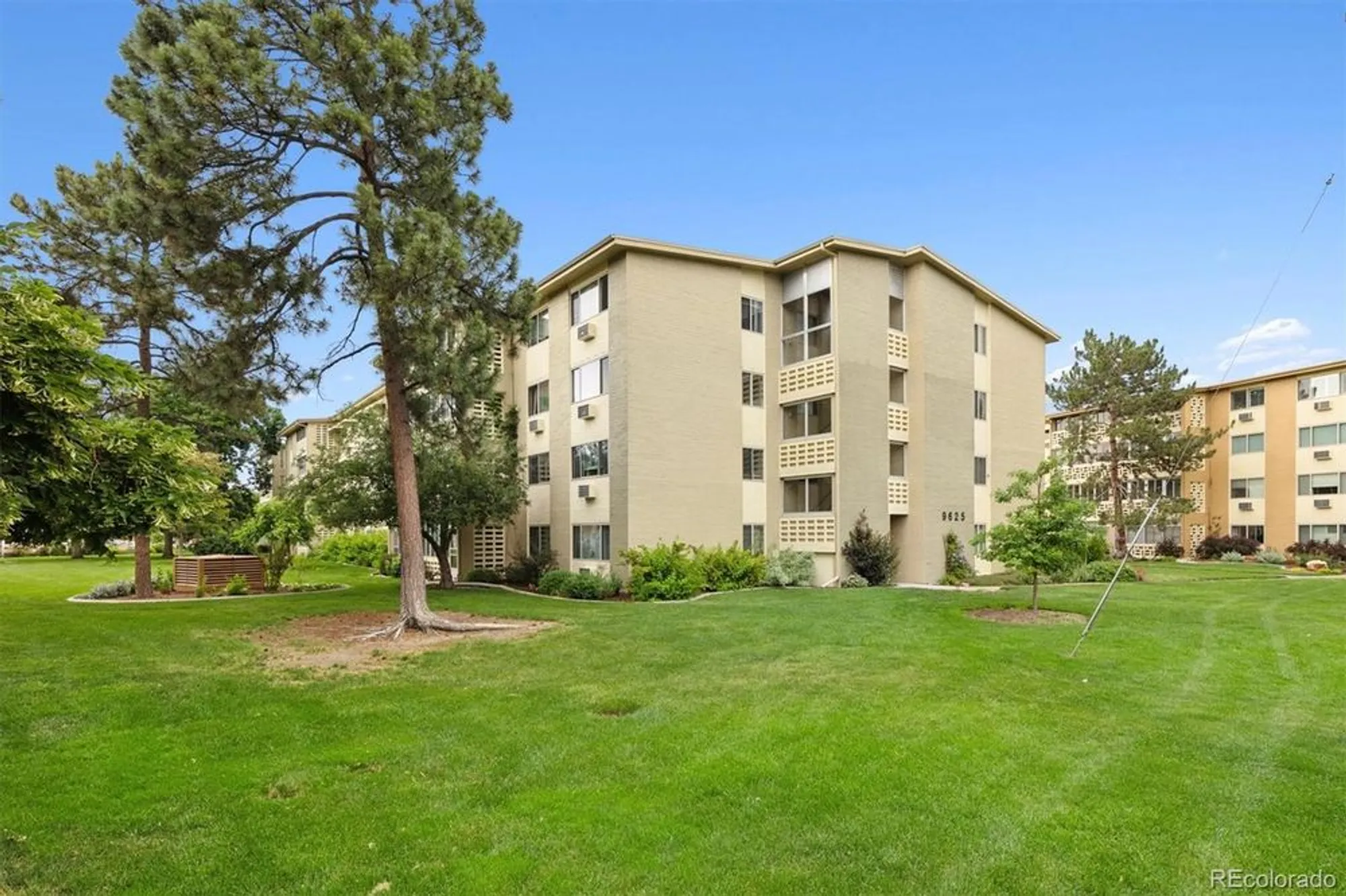 Property Slideshow image 1 of 35 | 9625 e center ave 5c, Denver, CO, 80247