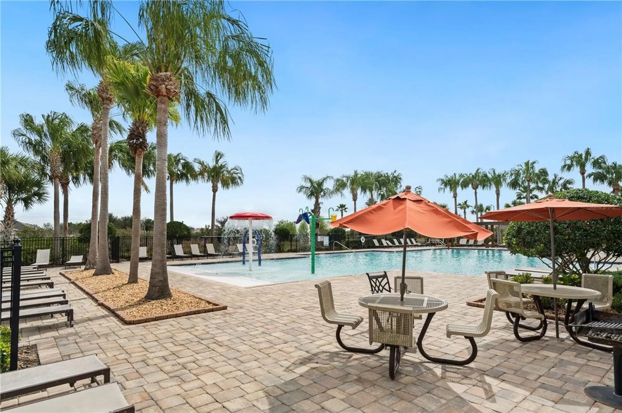 Property Slideshow image 35 of 41 | 2719 grandbury grove rd, Lakeland, FL, 33811