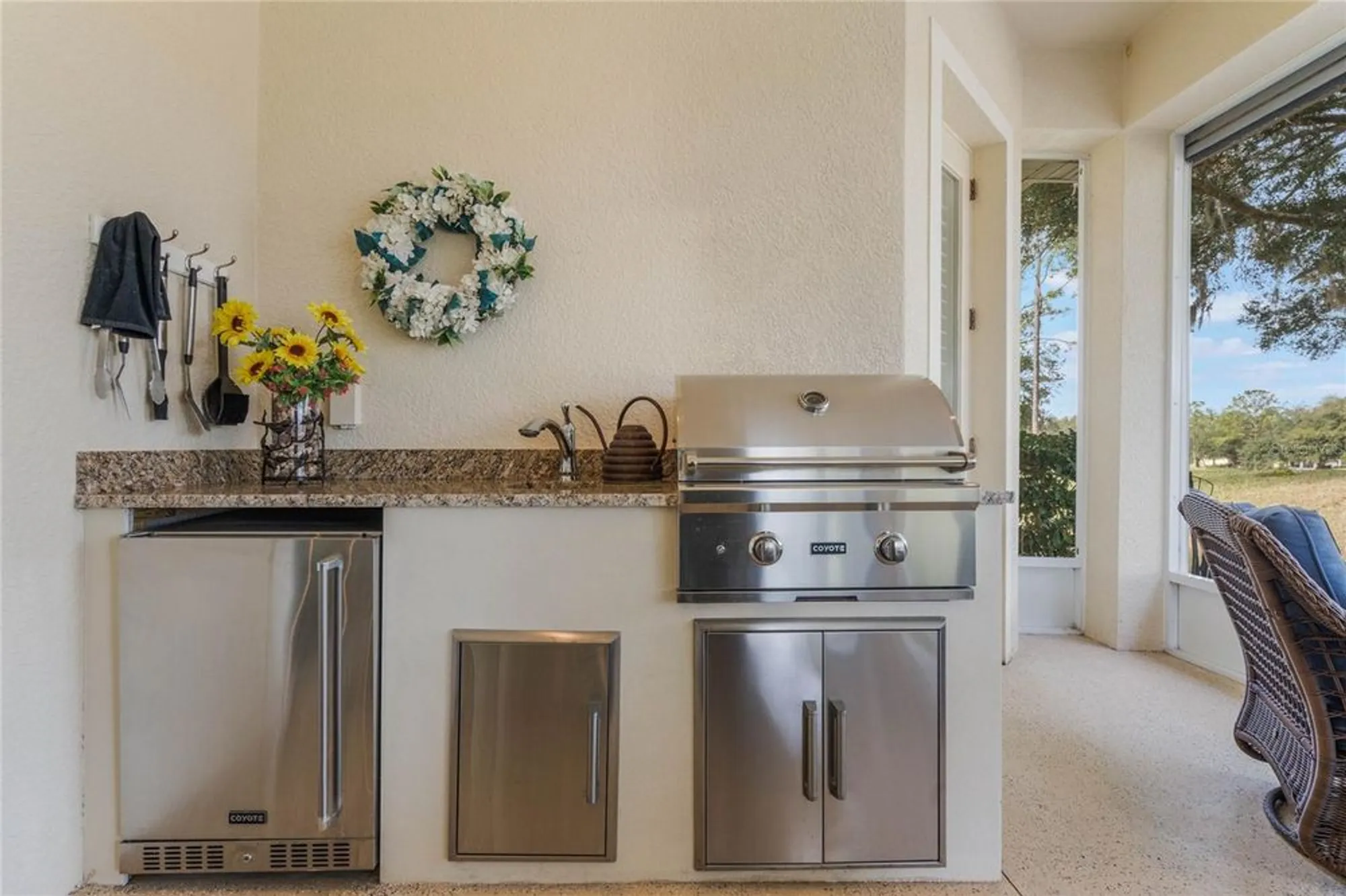 Property Slideshow image 40 of 58 | 5072 greens dr, Lady Lake, FL, 32159