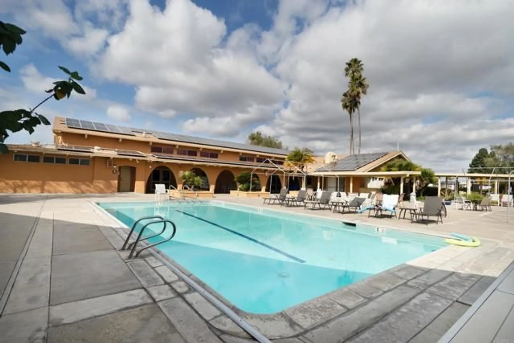 Property Slideshow image 21 of 26 | 3685 vista campana n unit 16, Oceanside, CA, 92057