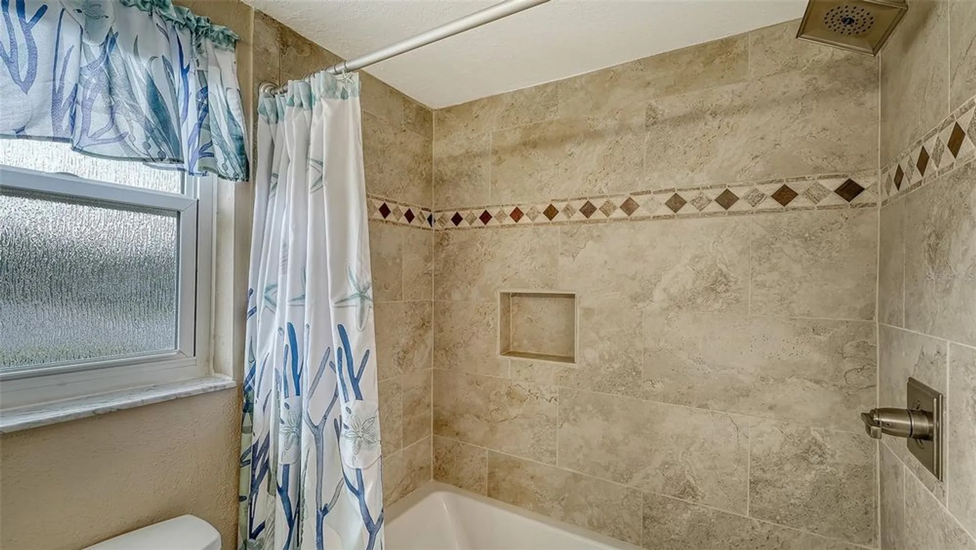 Property Slideshow image 21 of 48 | 7251 w country club dr 225, Sarasota, FL, 34243