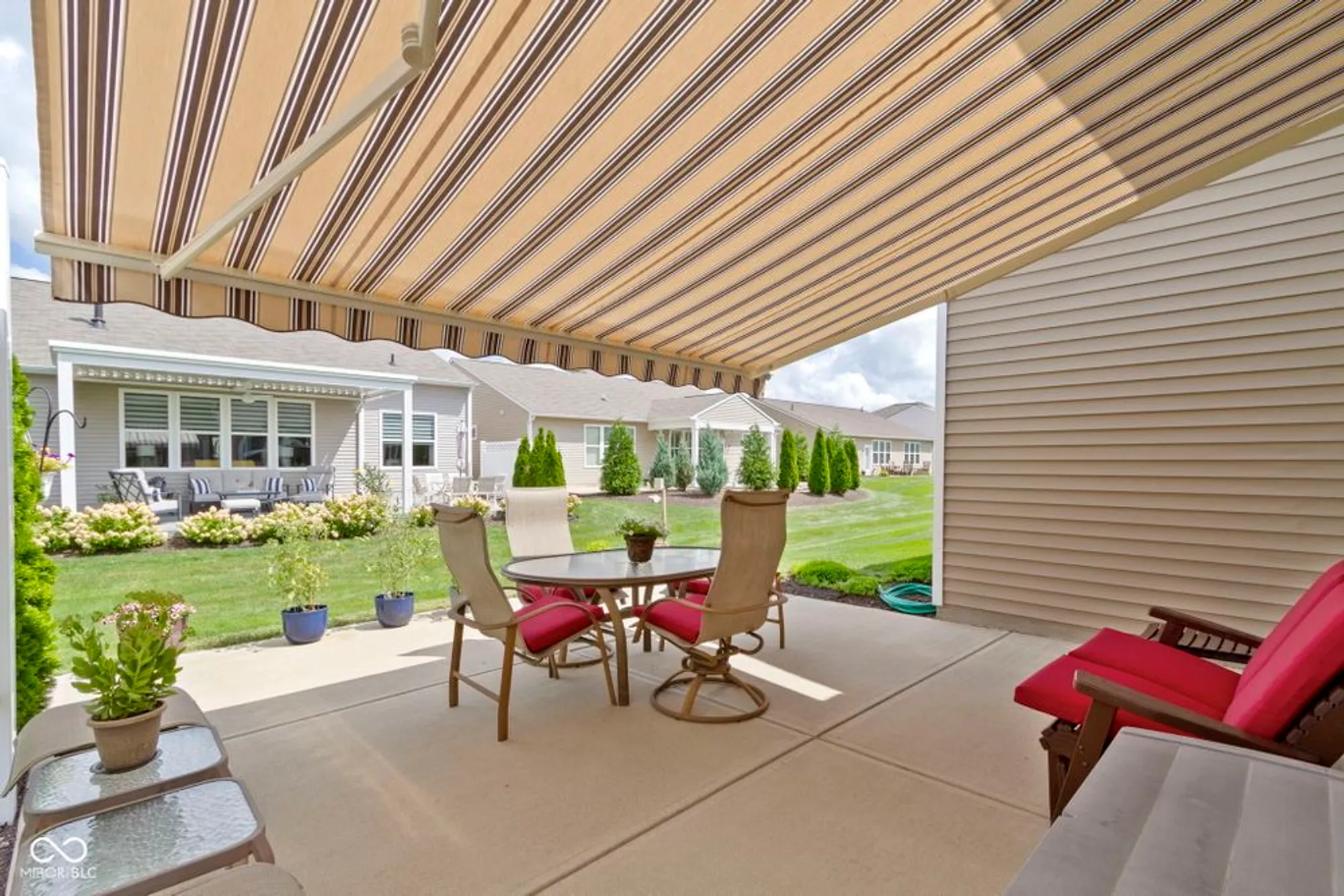 Property Slideshow image 34 of 44 | 16284 loire valley dr, Fishers, IN, 46037