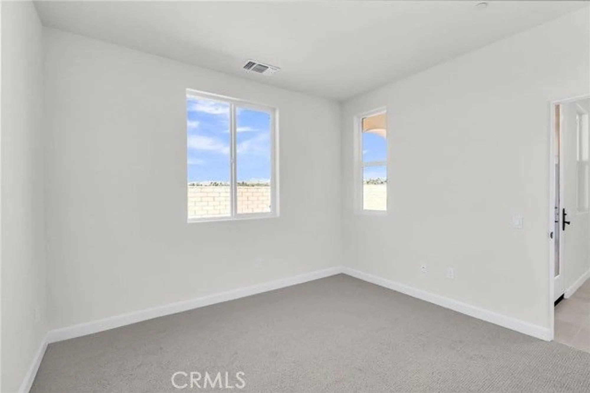 Property Slideshow image 17 of 38 | 7432 desert sky dr, Yucca Valley, CA, 92284