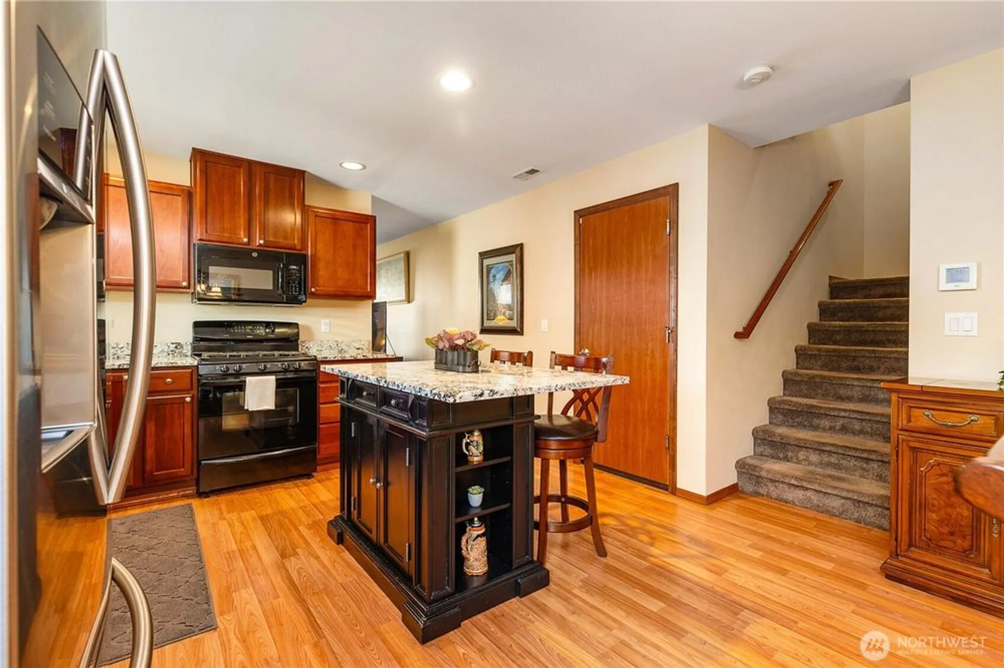 Property Slideshow image 8 of 31 | 24129 ne 112th ln # 151, Redmond, WA, 98053