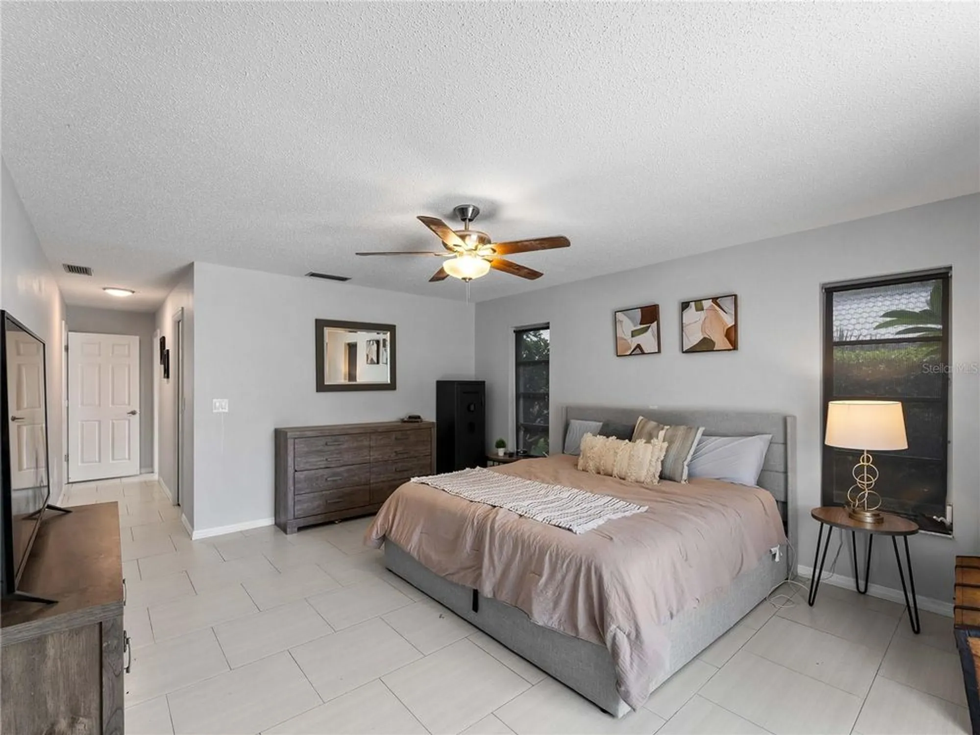 Property Slideshow image 31 of 61 | 523 warwick dr, Venice, FL, 34293