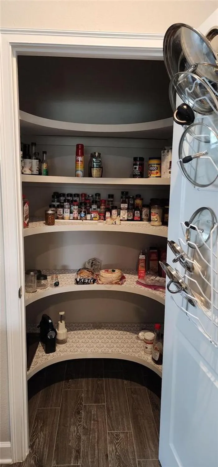 Property Slideshow image 8 of 34 | 3998 bedford ave, Winter Haven, FL, 33884