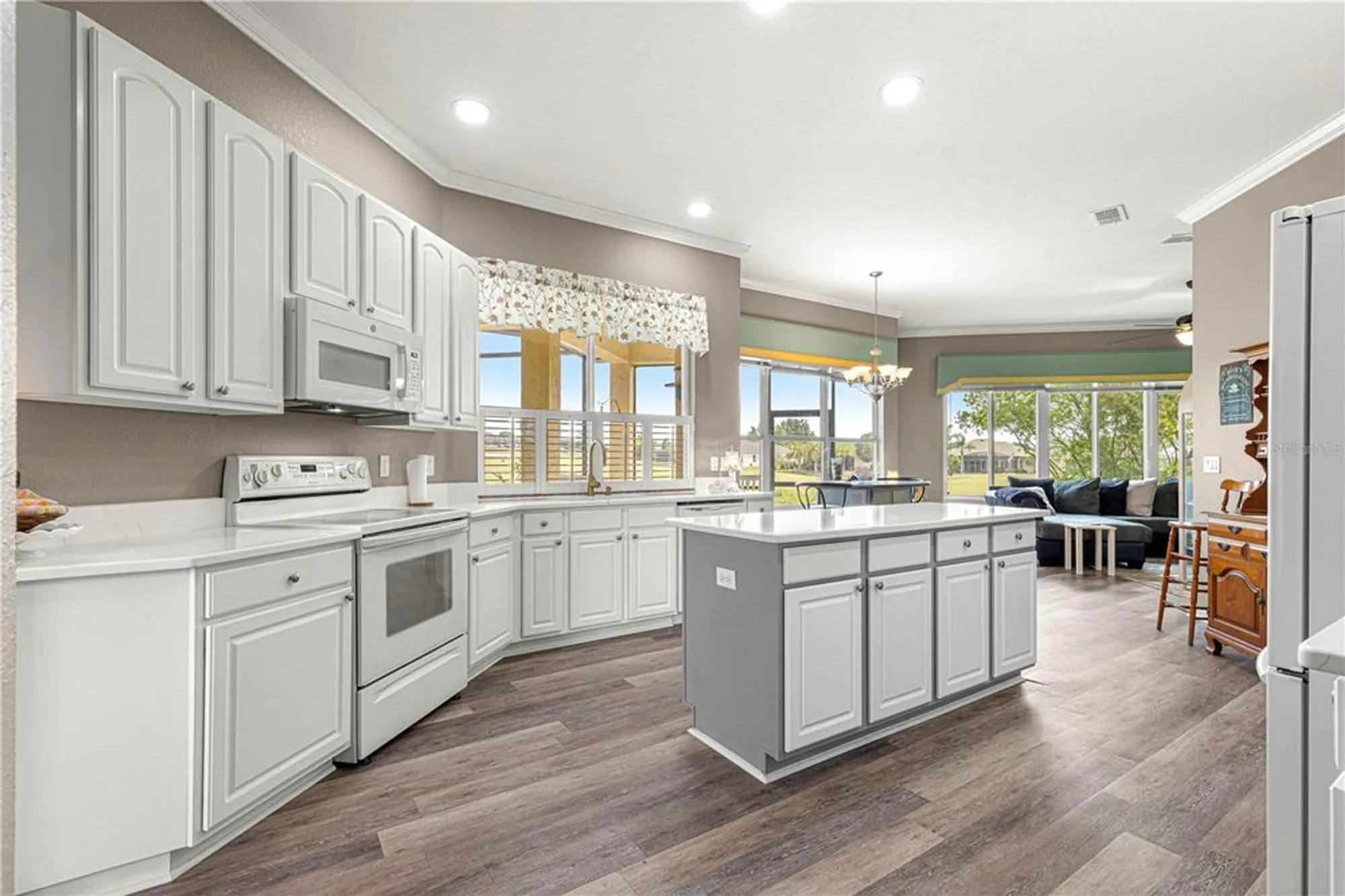 Property Slideshow image 10 of 84 | 11799 se 173rd lane rd, Summerfield, FL, 34491