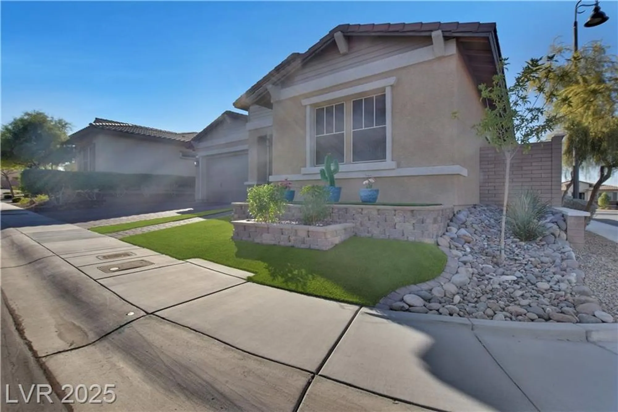 Property Slideshow image 30 of 30 | 677 look lively ct, Henderson, NV, 89011