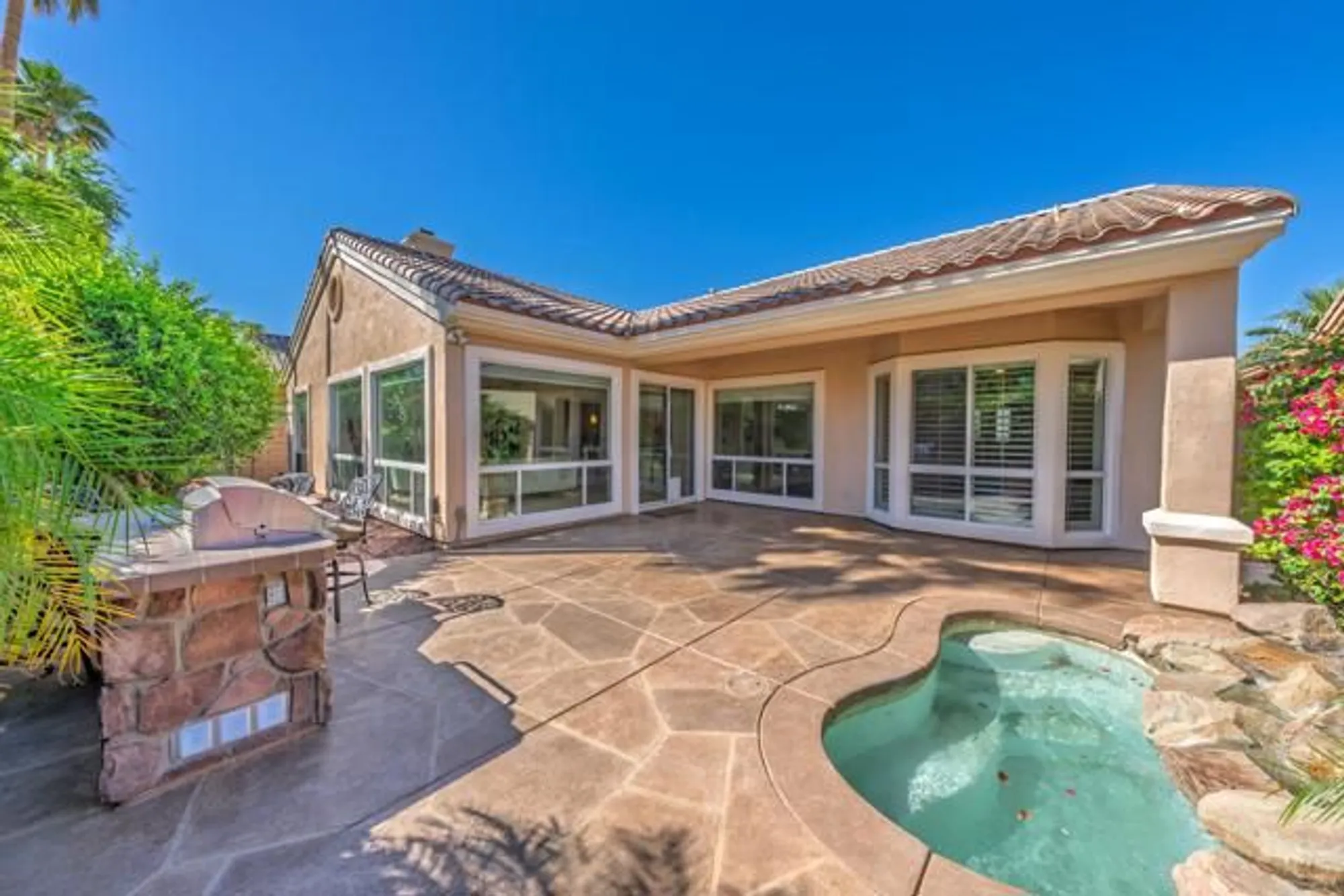 Property Slideshow image 6 of 28 | 78364 grape arbor ave, Palm Desert, CA, 92211