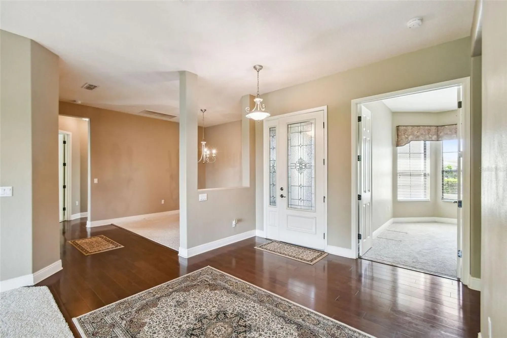Property Slideshow image 11 of 57 | 313 santa barbara ln, Kissimmee, FL, 34759