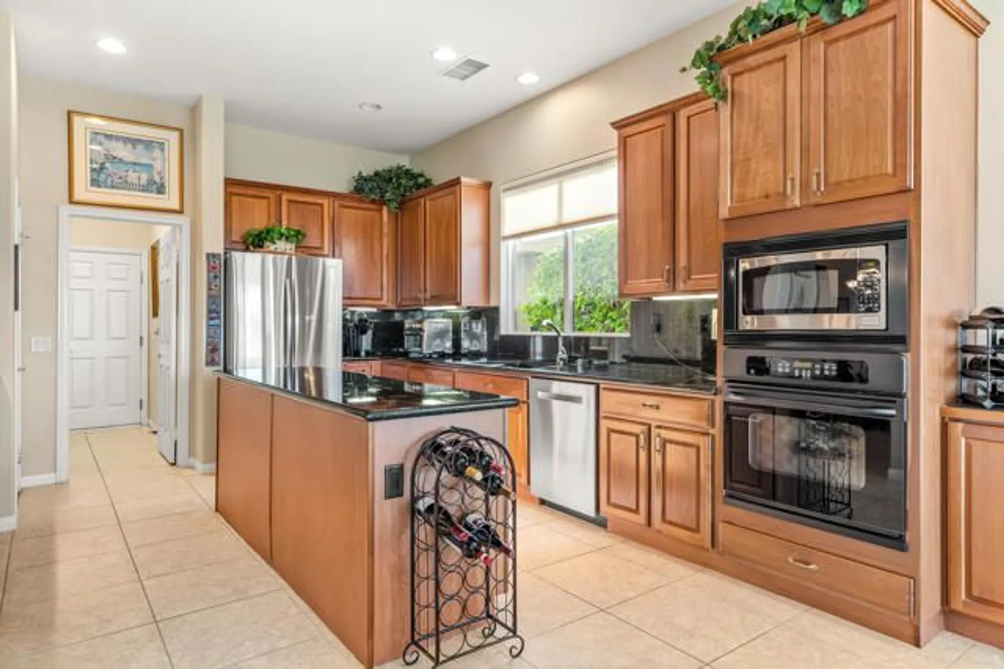 Property Slideshow image 27 of 84 | 80610 prestwick pl, Indio, CA, 92201