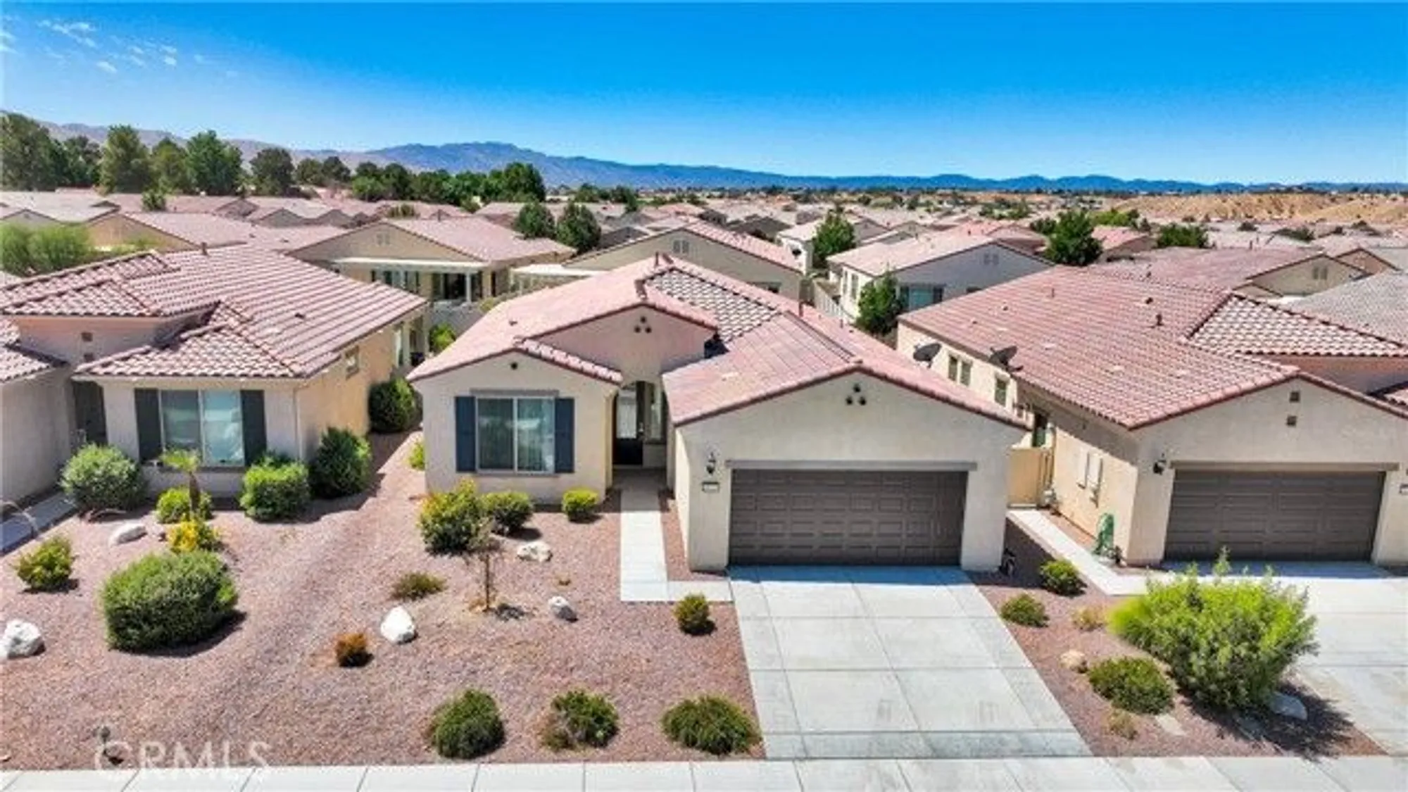 Property Slideshow image 40 of 46 | 18935 lariat st, Apple Valley, CA, 92308