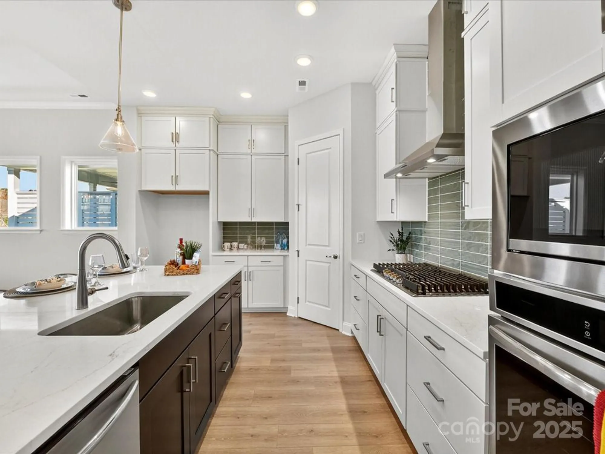 Property Slideshow image 18 of 48 | 1110 pastoral pl, Waxhaw, NC, 28173