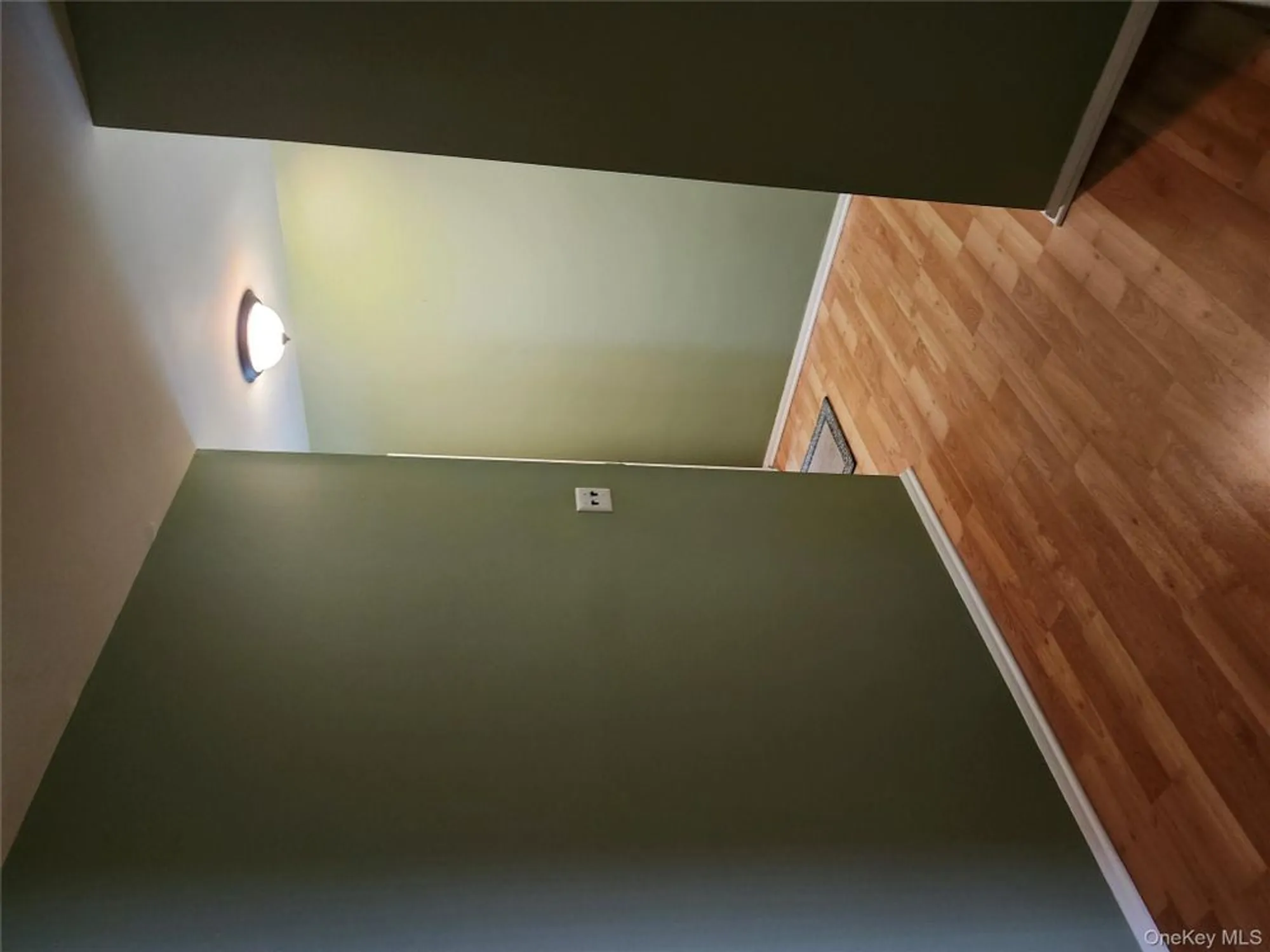 Property Slideshow image 3 of 43 | 108 village rd b, Yorktown Heights, NY, 10598