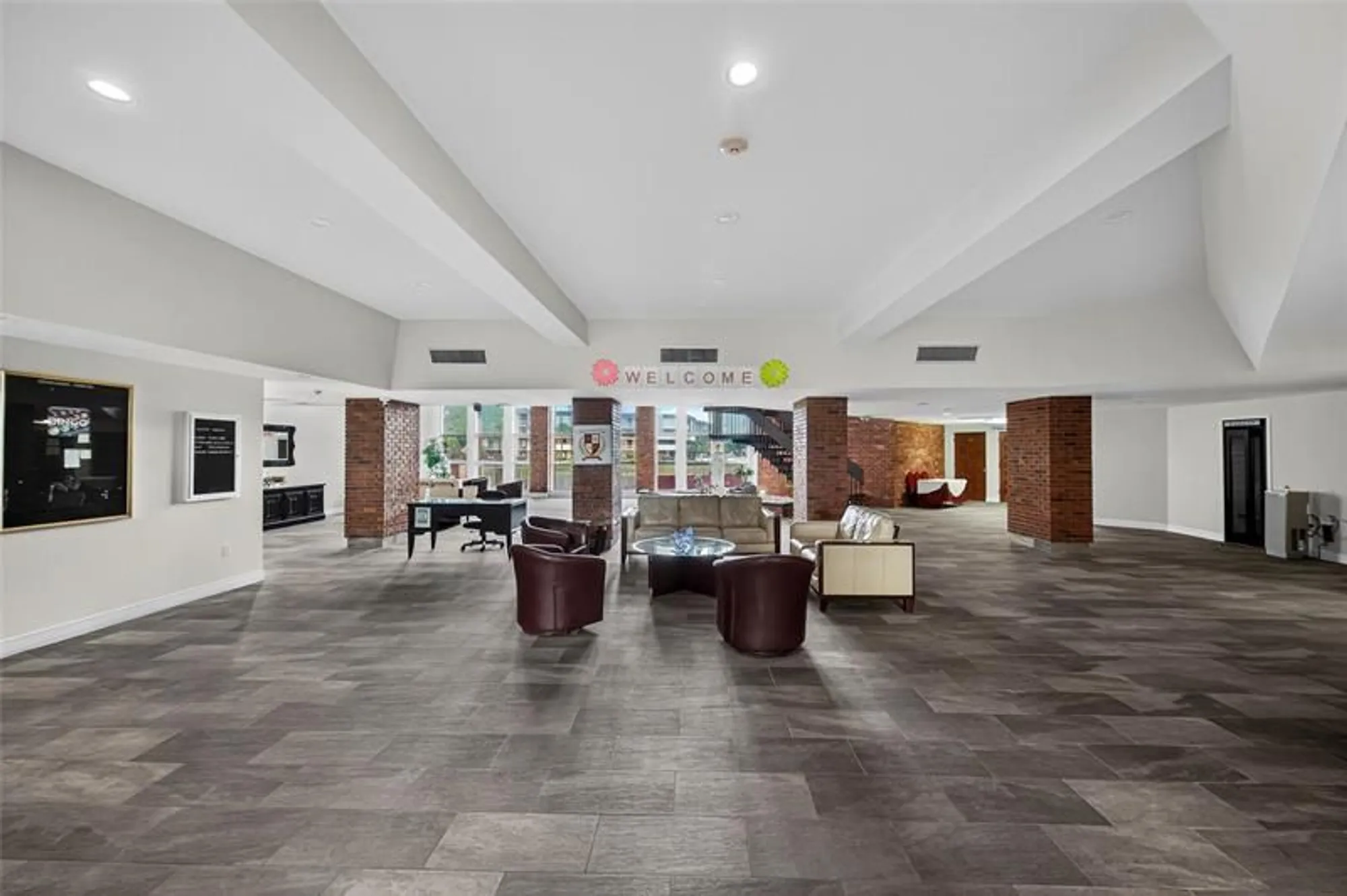 Property Slideshow image 32 of 41 | 2901 nw 47th ter apt 245a, Lauderdale Lakes, FL, 33313