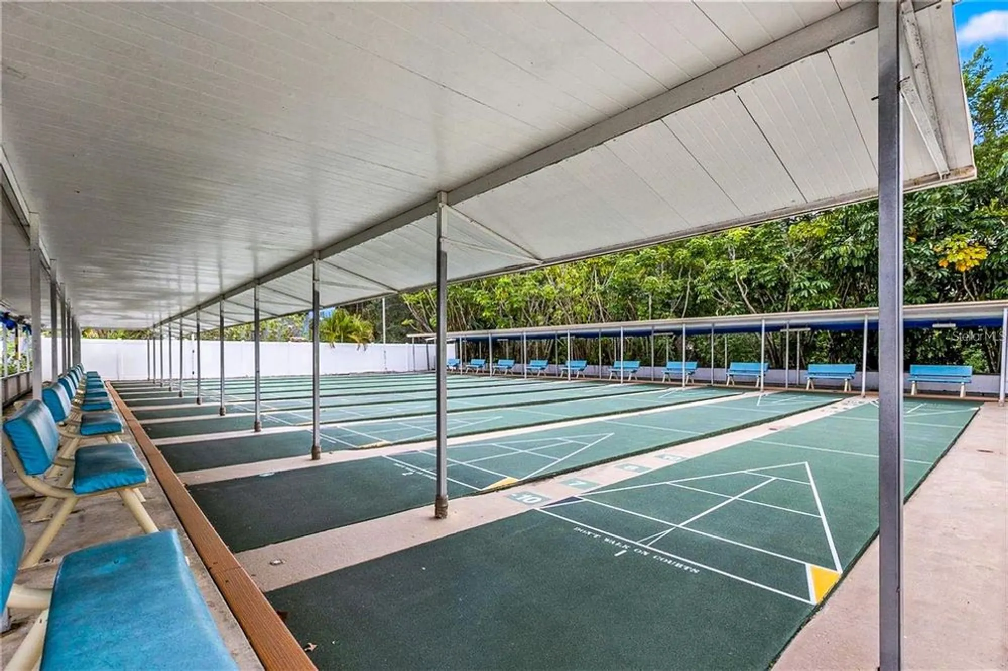 Property Slideshow image 40 of 72 | 5660 80th st n unit a303, St Petersburg, FL, 33709