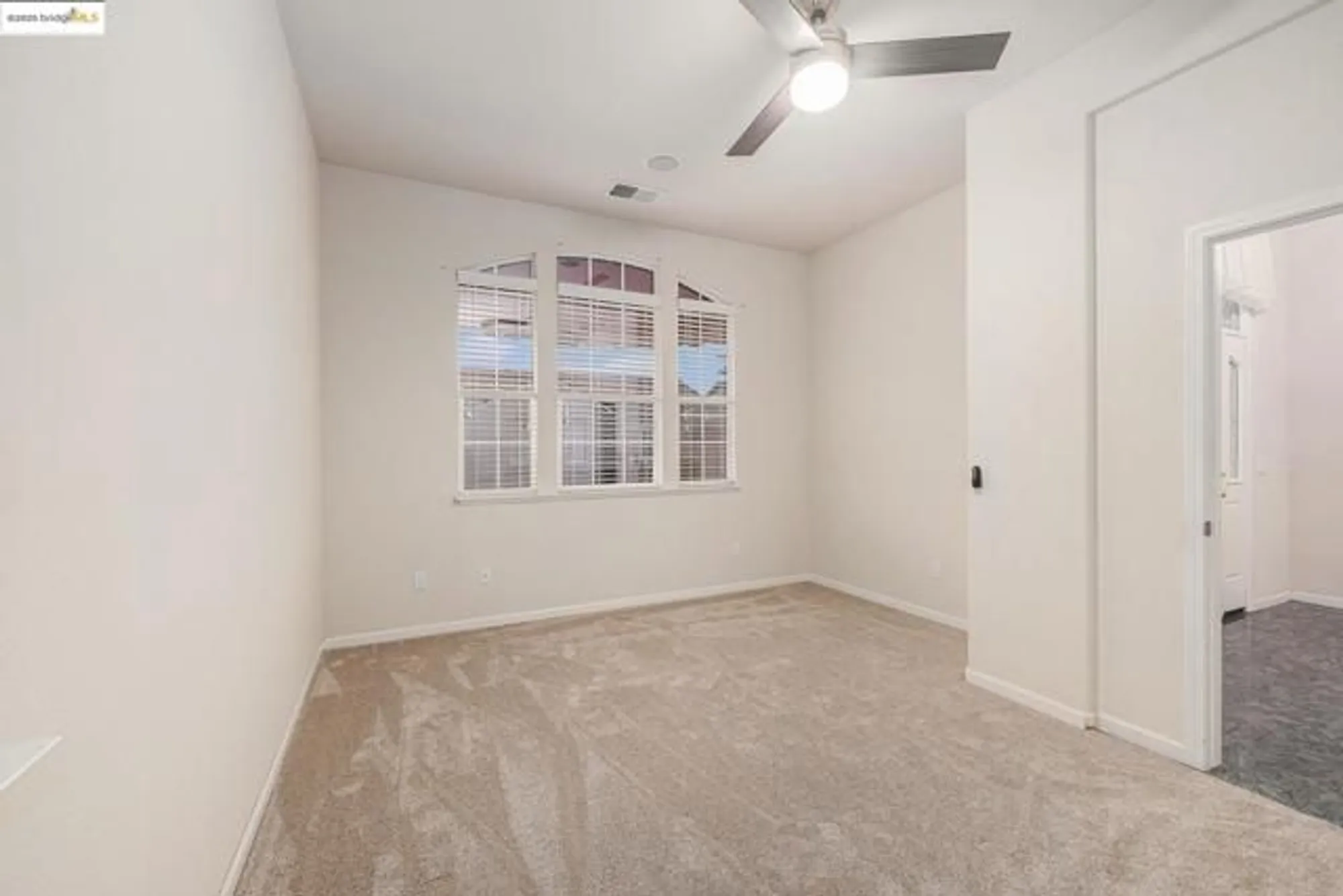 Property Slideshow image 4 of 45 | 729 richardson dr, Brentwood, CA, 94513