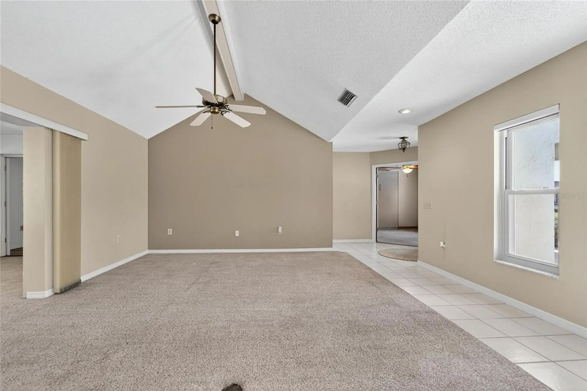 Property Slideshow image 14 of 79 | 2007 east view dr, Sun City Center, FL, 33573