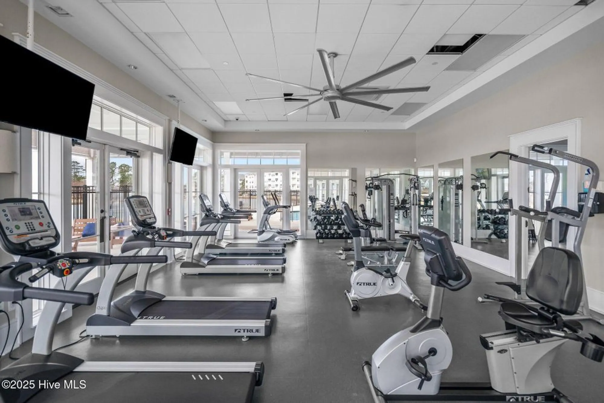 Property Slideshow image 56 of 63 | 4563 old towne st, Wilmington, NC, 28412