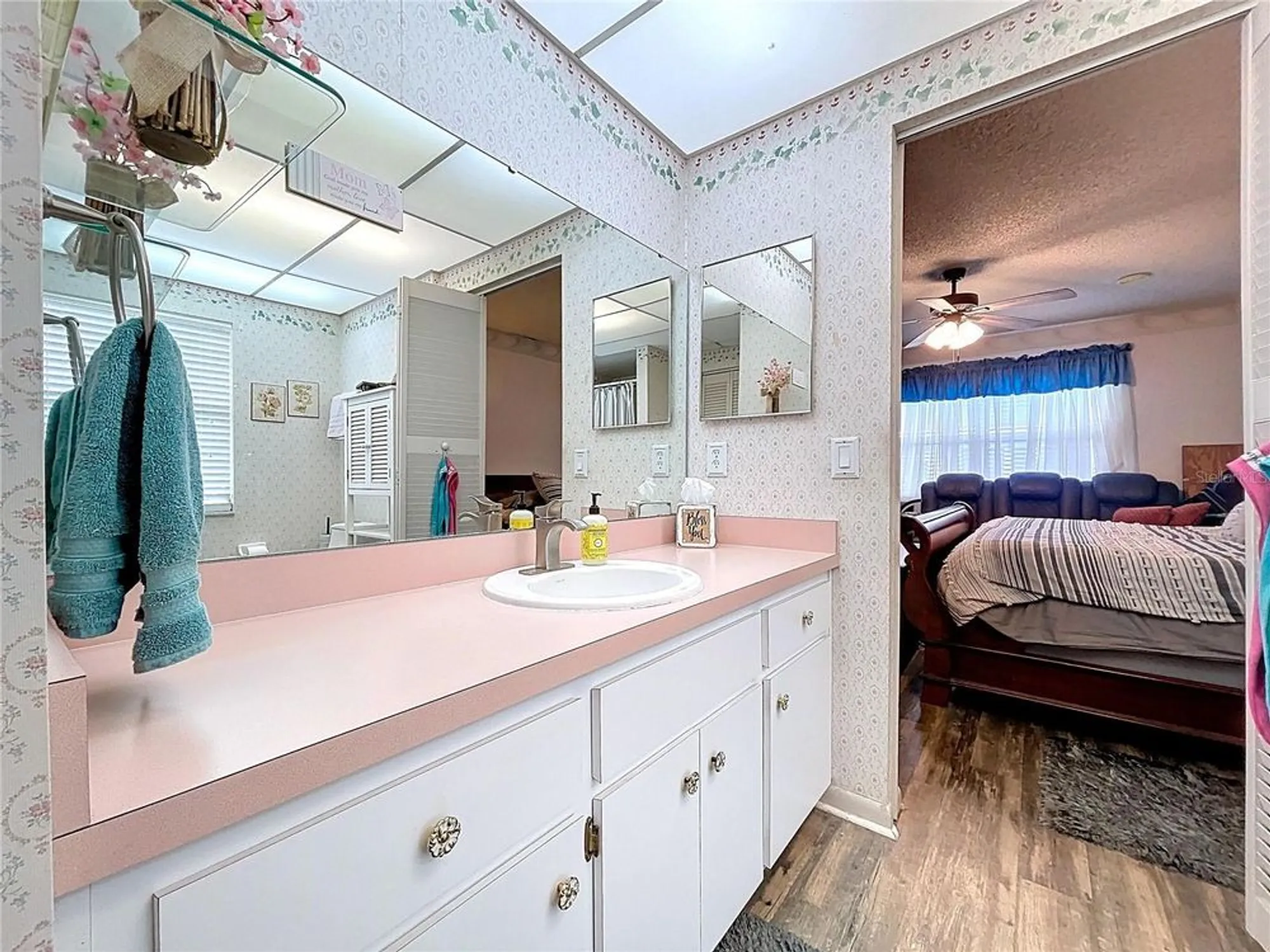 Property Slideshow image 31 of 41 | 2137 grand cypress dr, Lakeland, FL, 33810