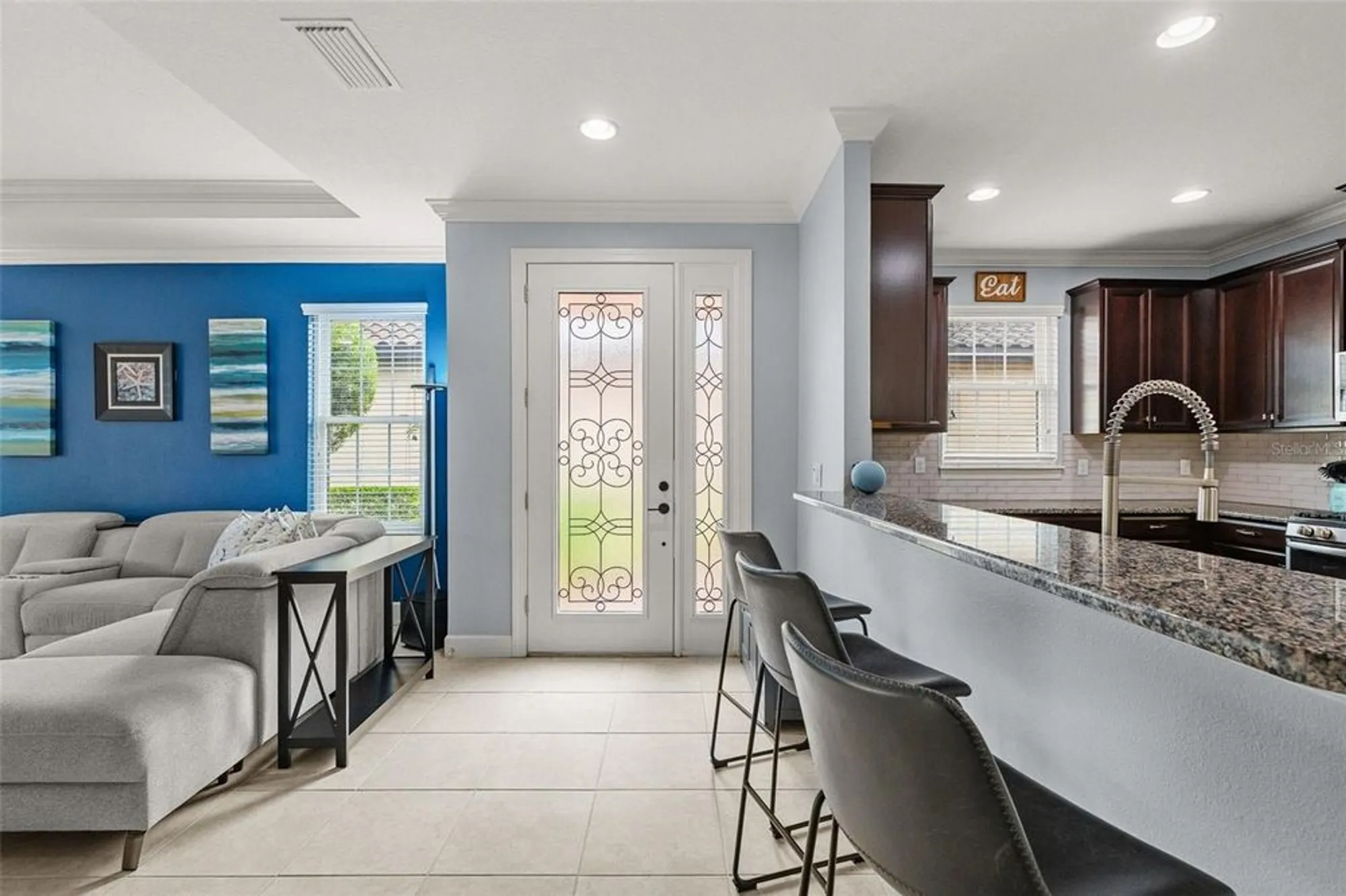 Property Slideshow image 6 of 59 | 10413 highland park pl, Palmetto, FL, 34221