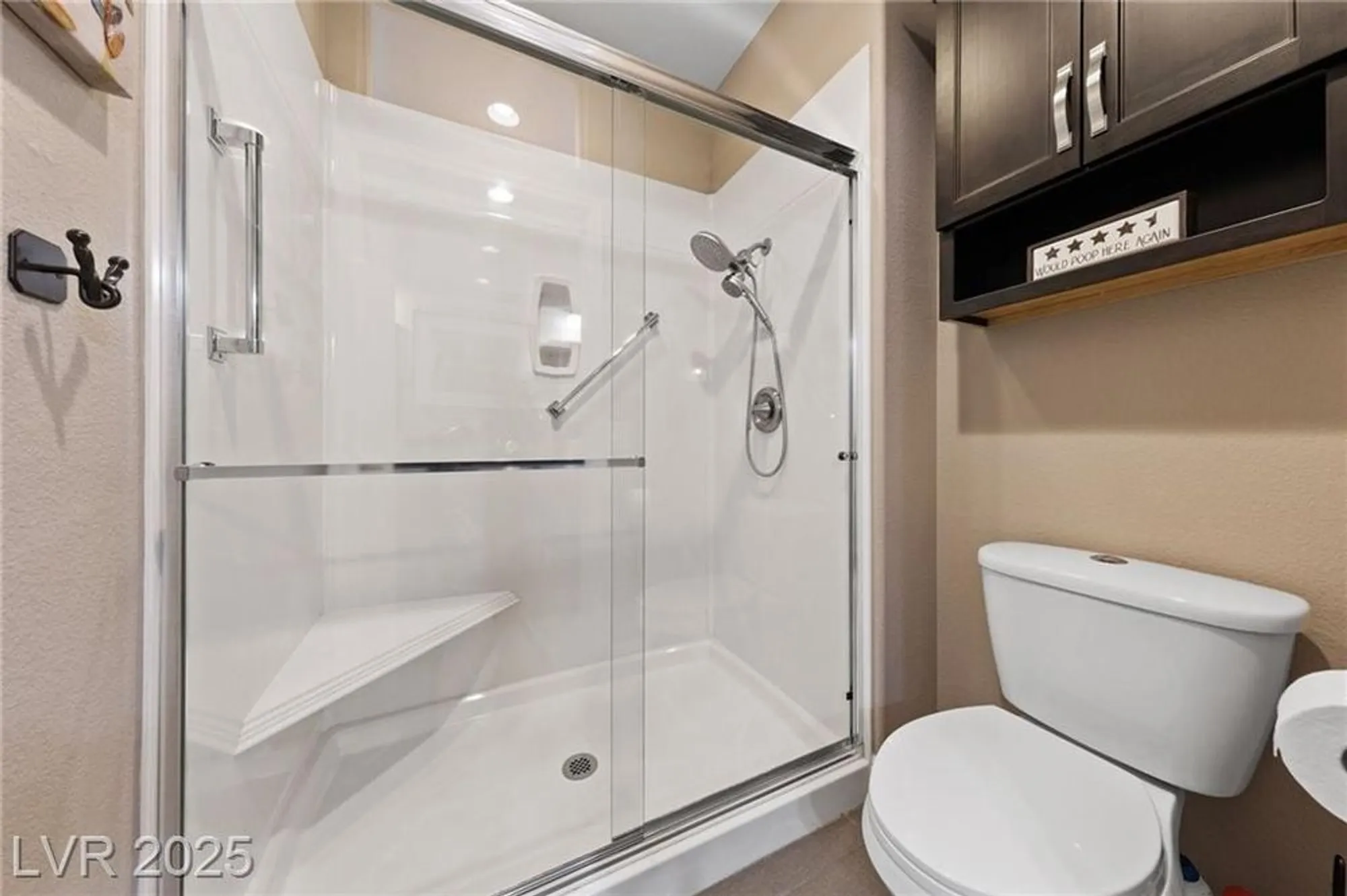 Property Slideshow image 49 of 69 | 2616 faiss dr, Las Vegas, NV, 89134