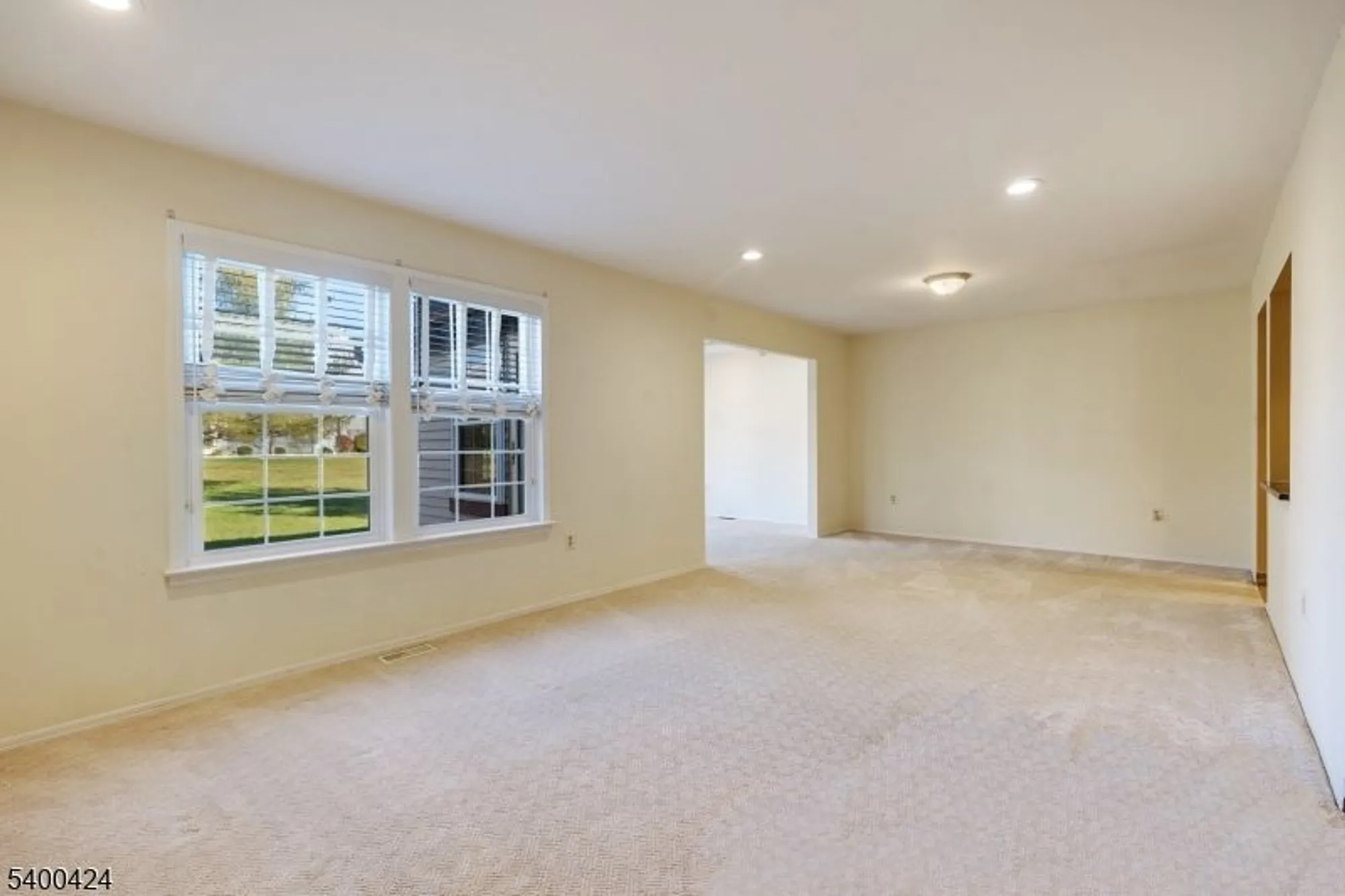 Property Slideshow image 4 of 27 | 14 john paul jones dr b, Monroe Twp, NJ, 08831