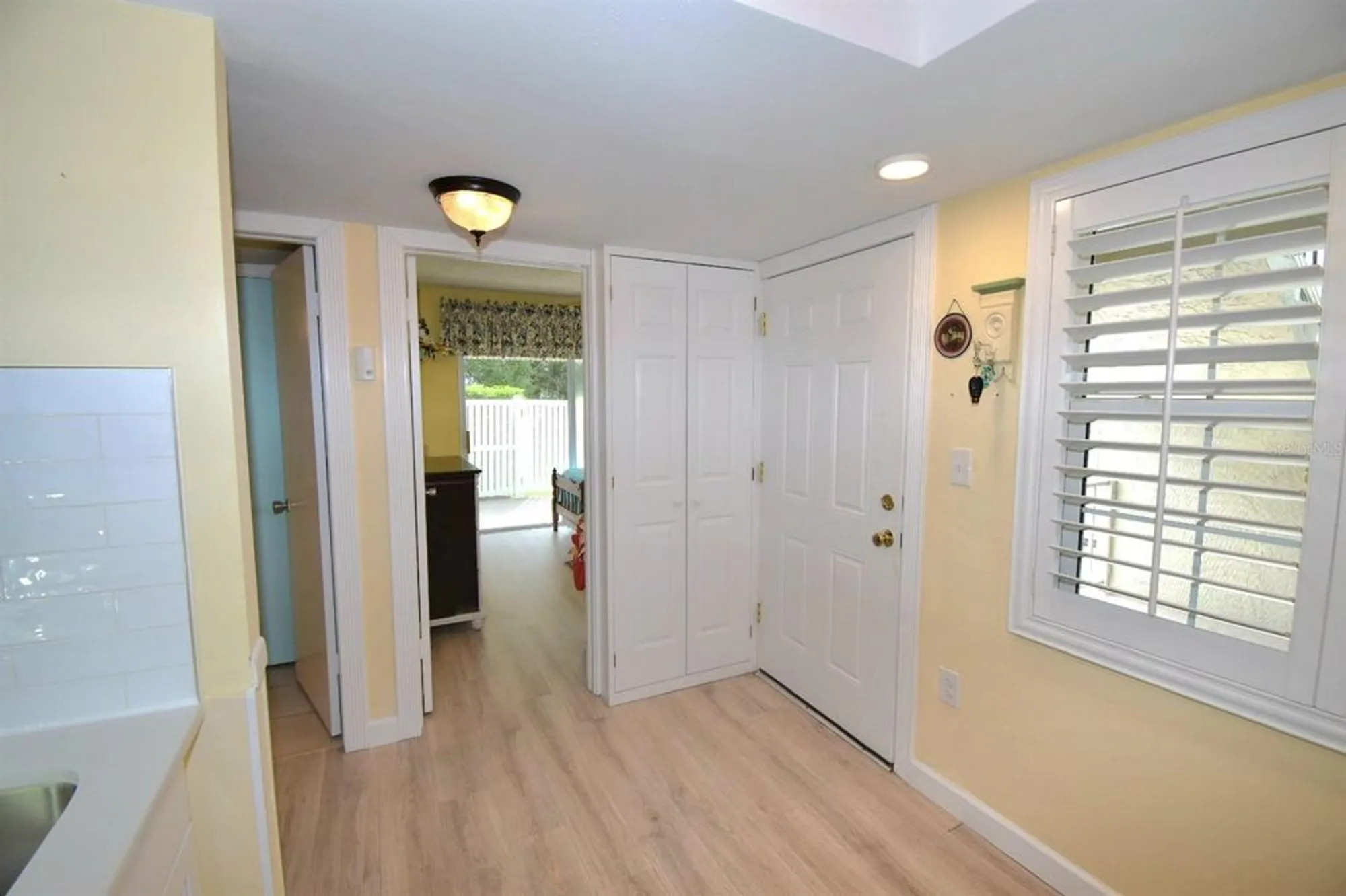 Property Slideshow image 37 of 50 | 940 virginia st 108, Dunedin, FL, 34698