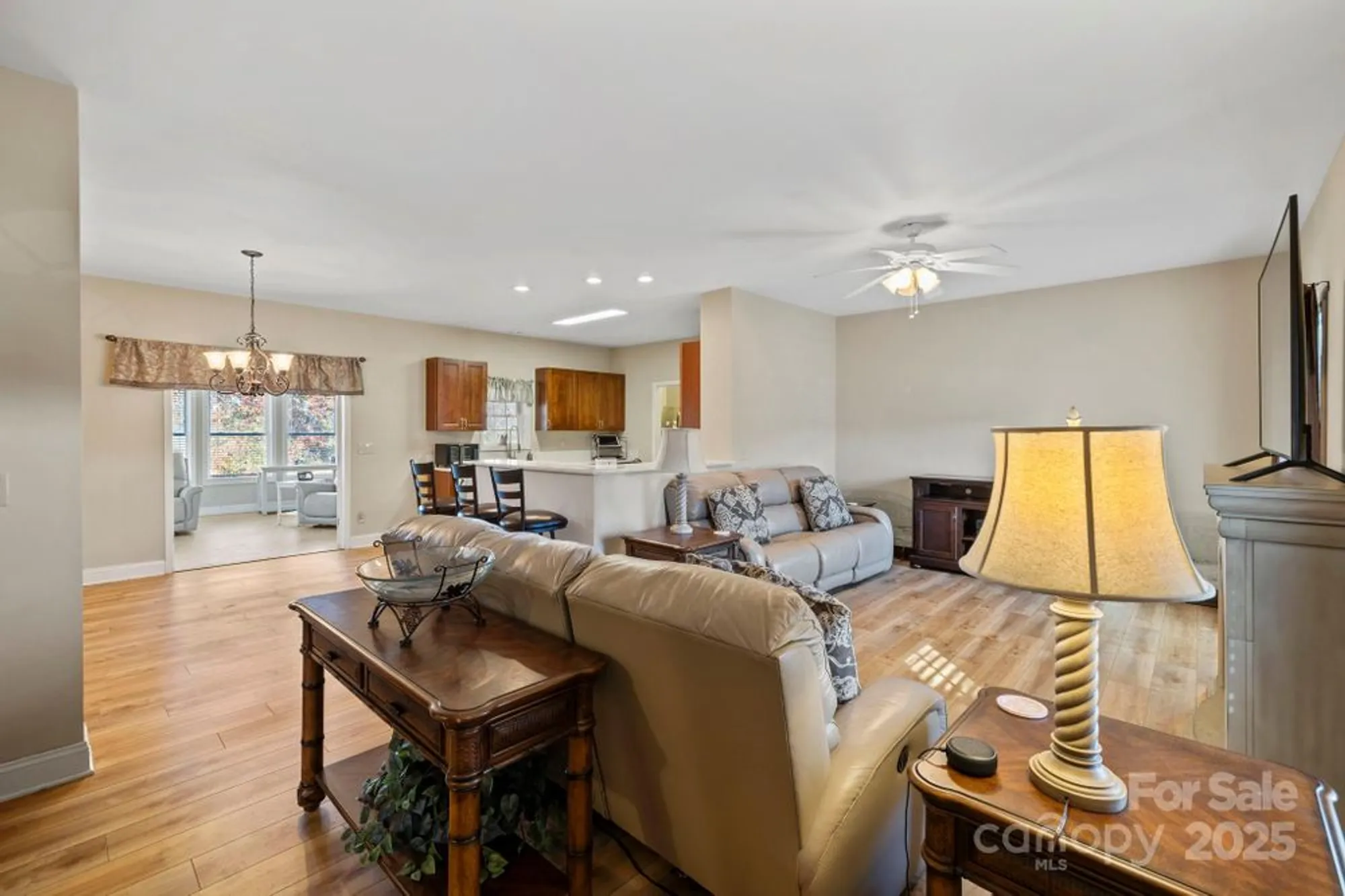 Property Slideshow image 15 of 48 | 494 riverwind dr, Hendersonville, NC, 28739