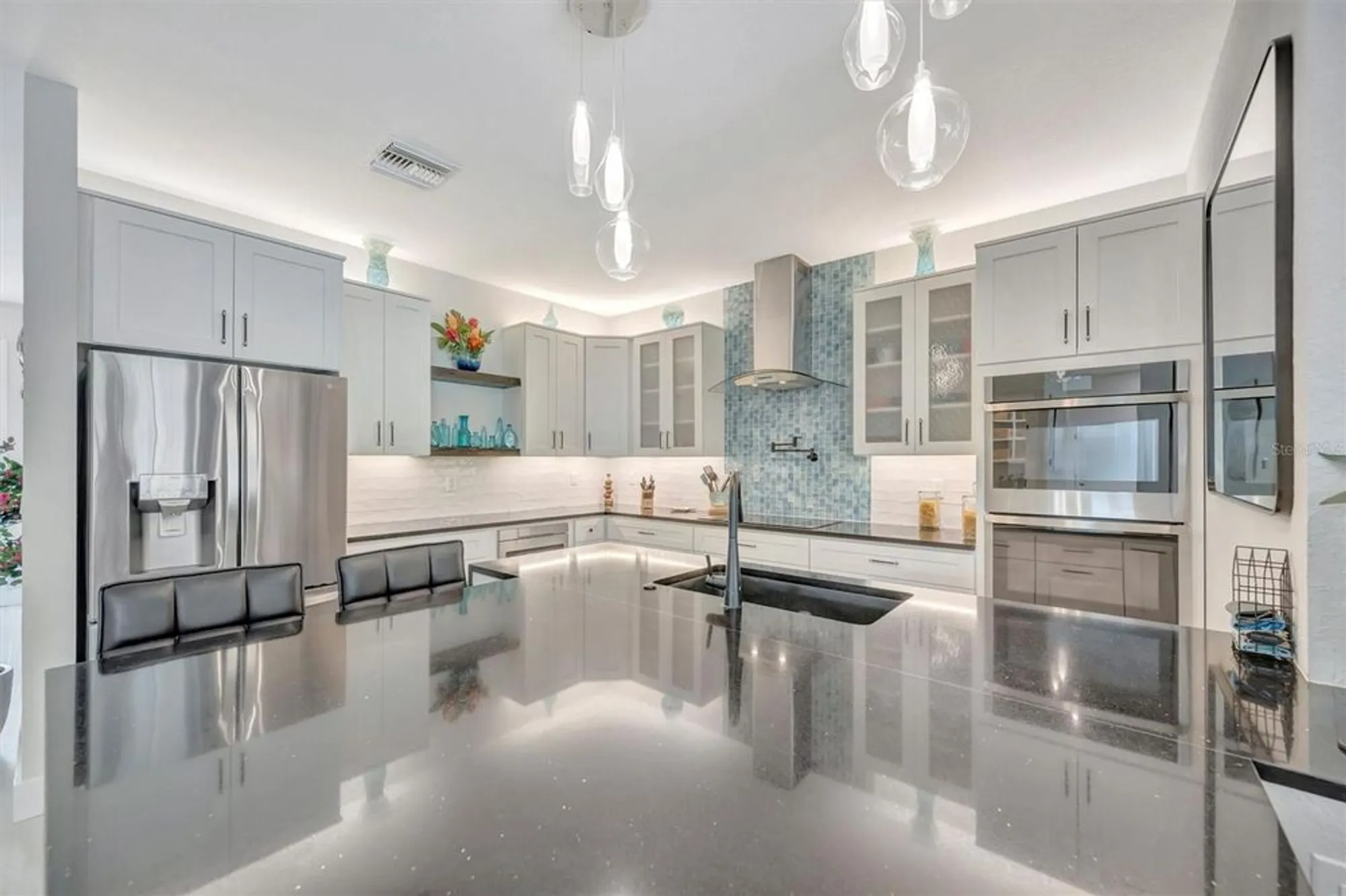 Property Slideshow image 14 of 71 | 6741 rookery lake dr, Bradenton, FL, 34212