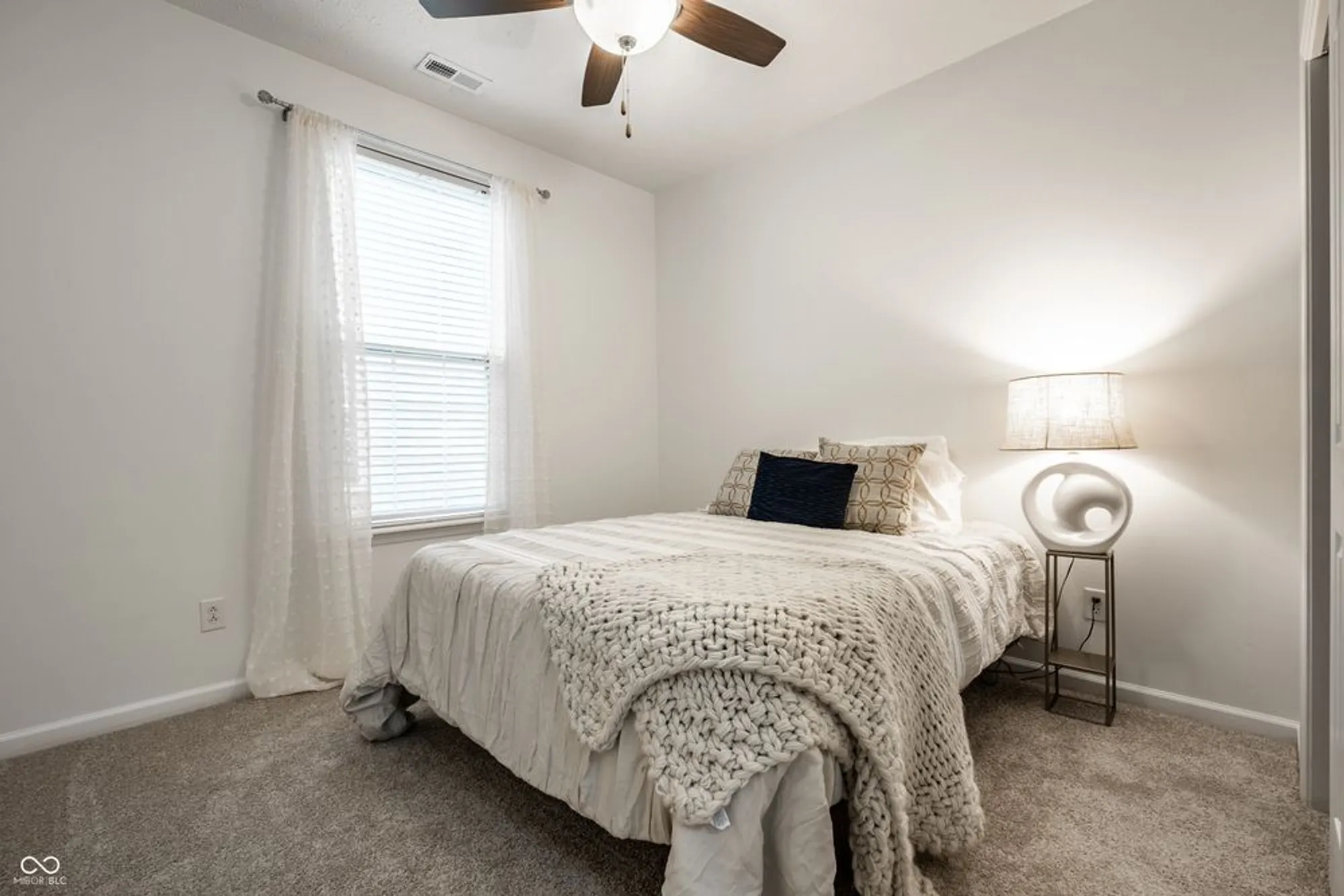 Property Slideshow image 21 of 25 | 15983 lambrusco way, Fishers, IN, 46037