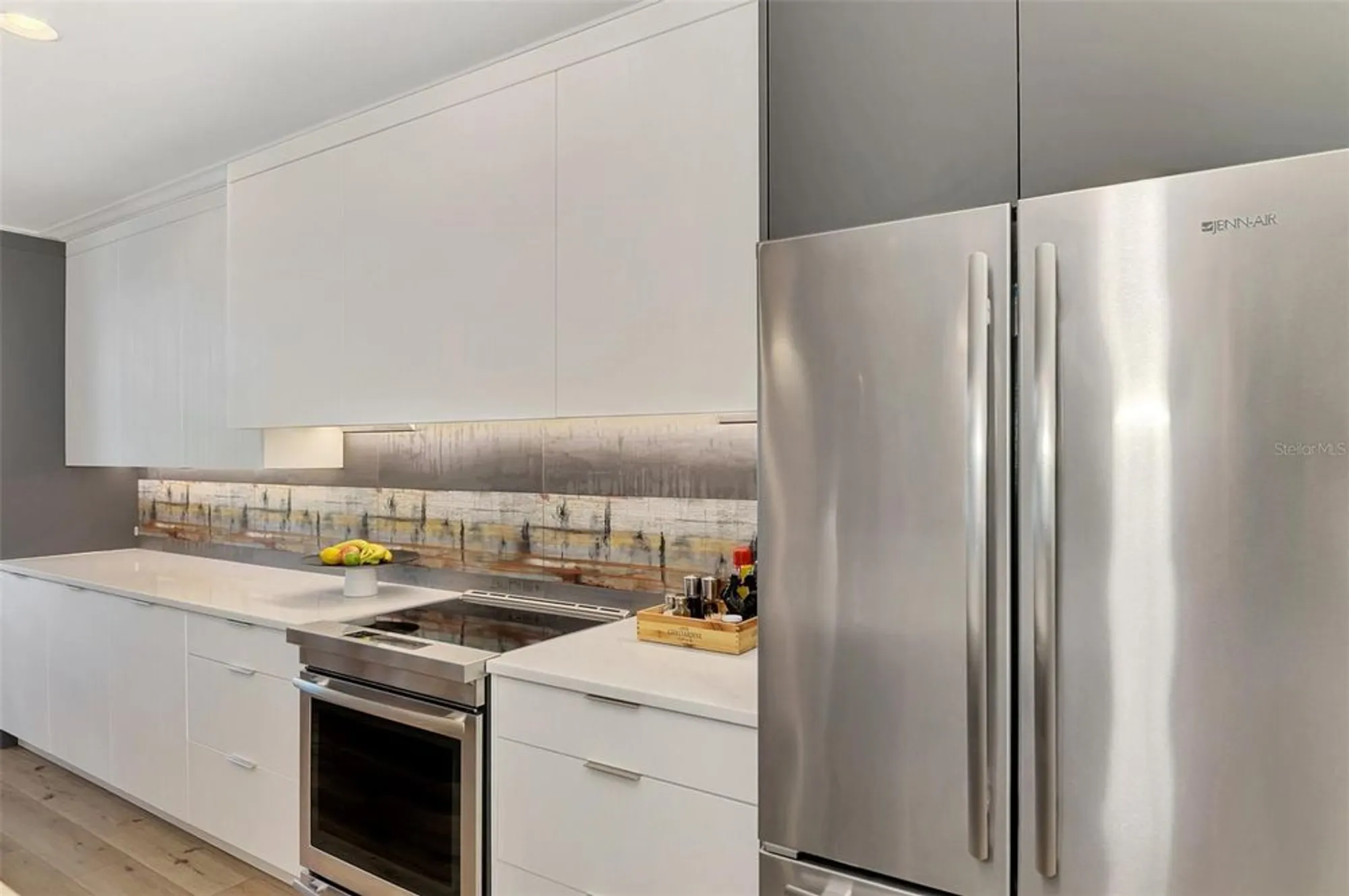 Property Slideshow image 21 of 79 | 6193 abaco dr, Sarasota, FL, 34238