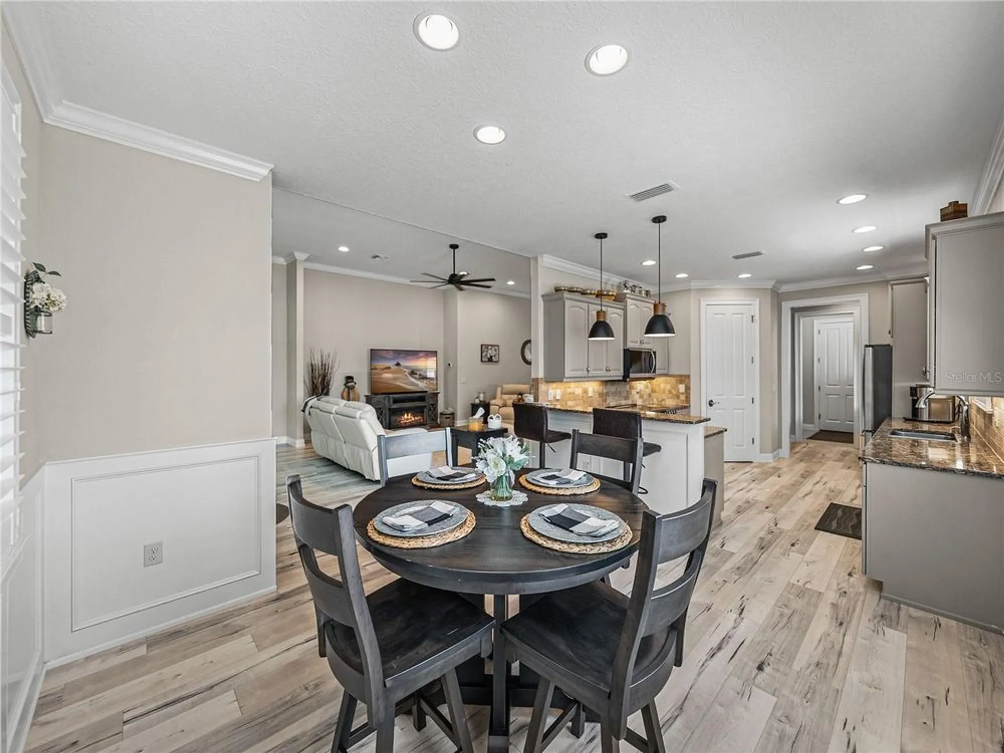 Property Slideshow image 22 of 77 | 8152 lake james dr, Lakeland, FL, 33810