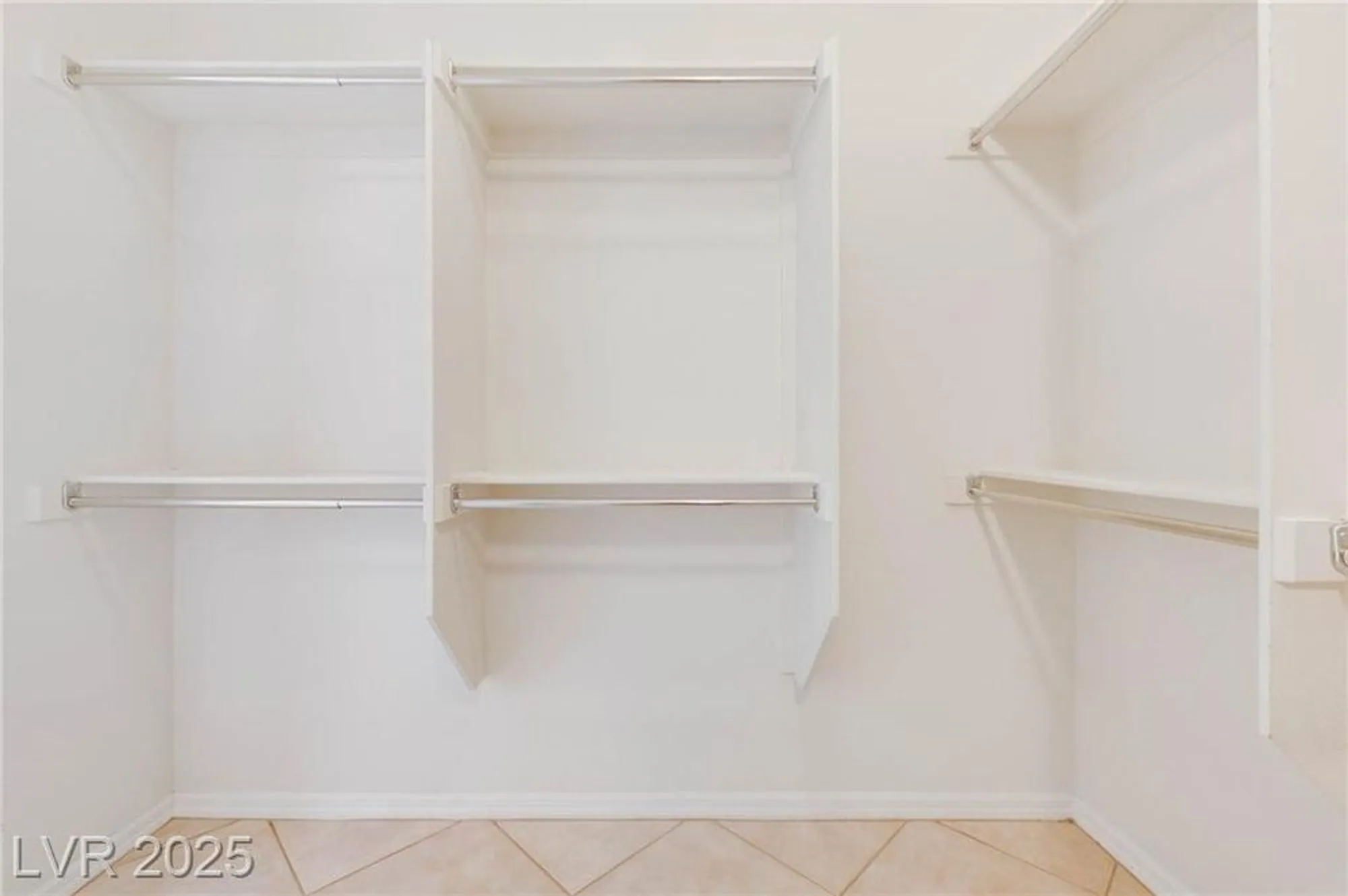 Property Slideshow image 17 of 31 | 2313 janesville ln, Henderson, NV, 89044