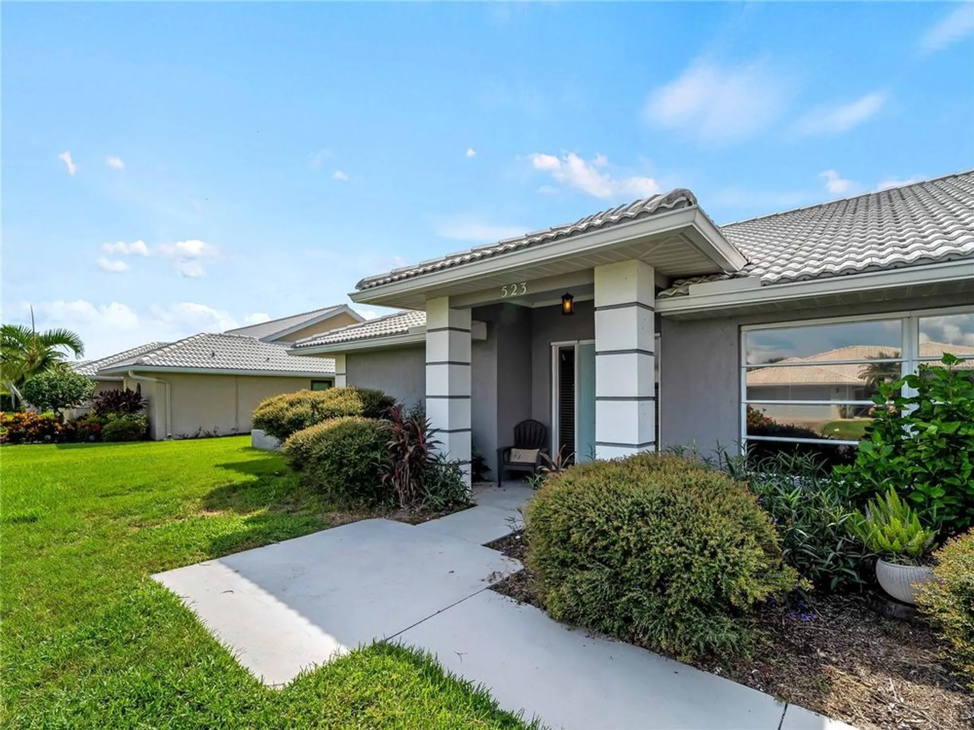 Property Slideshow image 48 of 61 | 523 warwick dr, Venice, FL, 34293