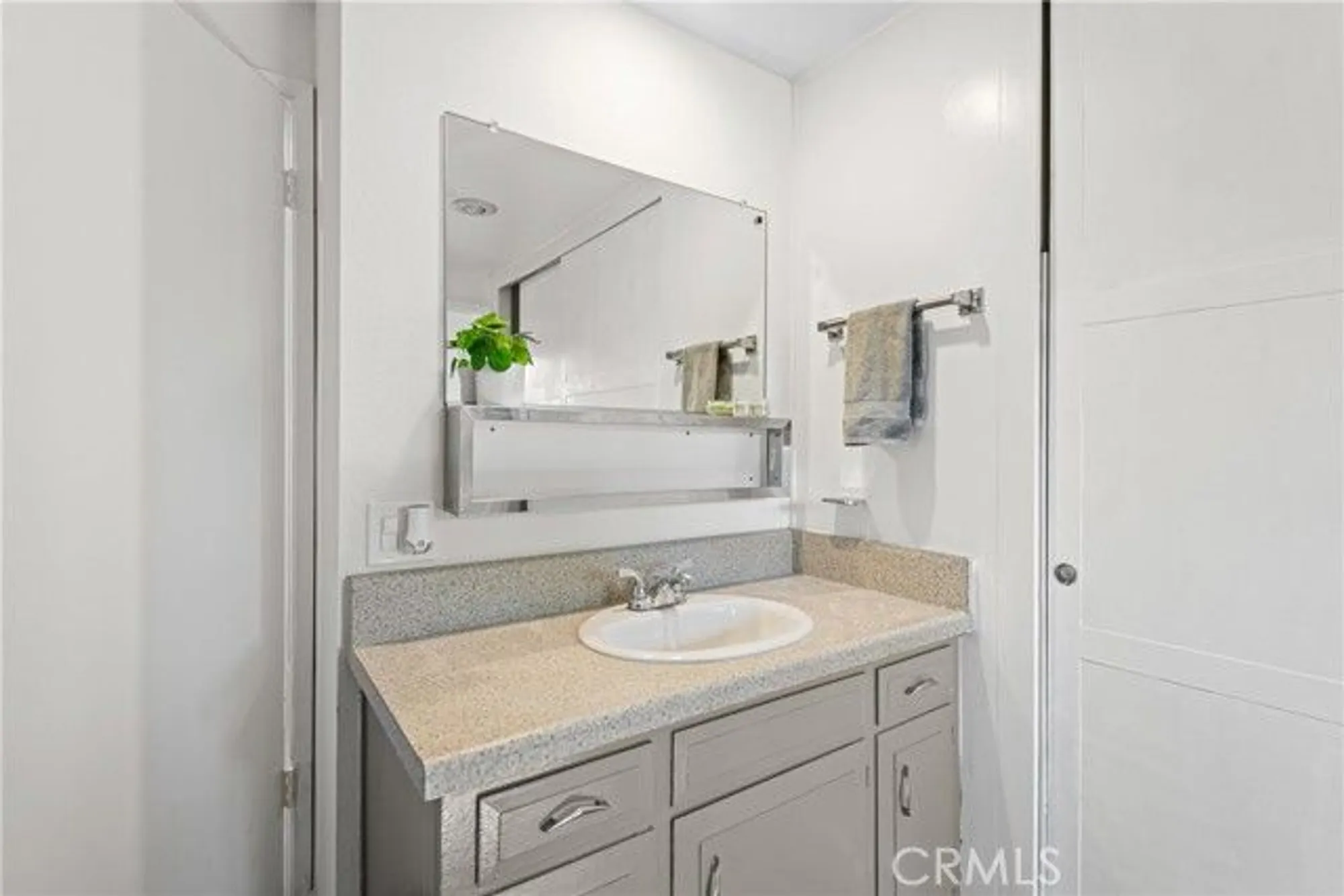 Property Slideshow image 20 of 38 | 783 via los altos a, Laguna Woods, CA, 92637