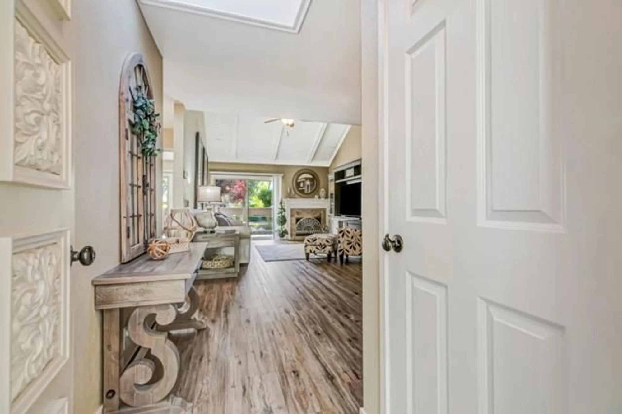 Property Slideshow image 7 of 35 | 6094 montgomery ct, San Jose, CA, 95135