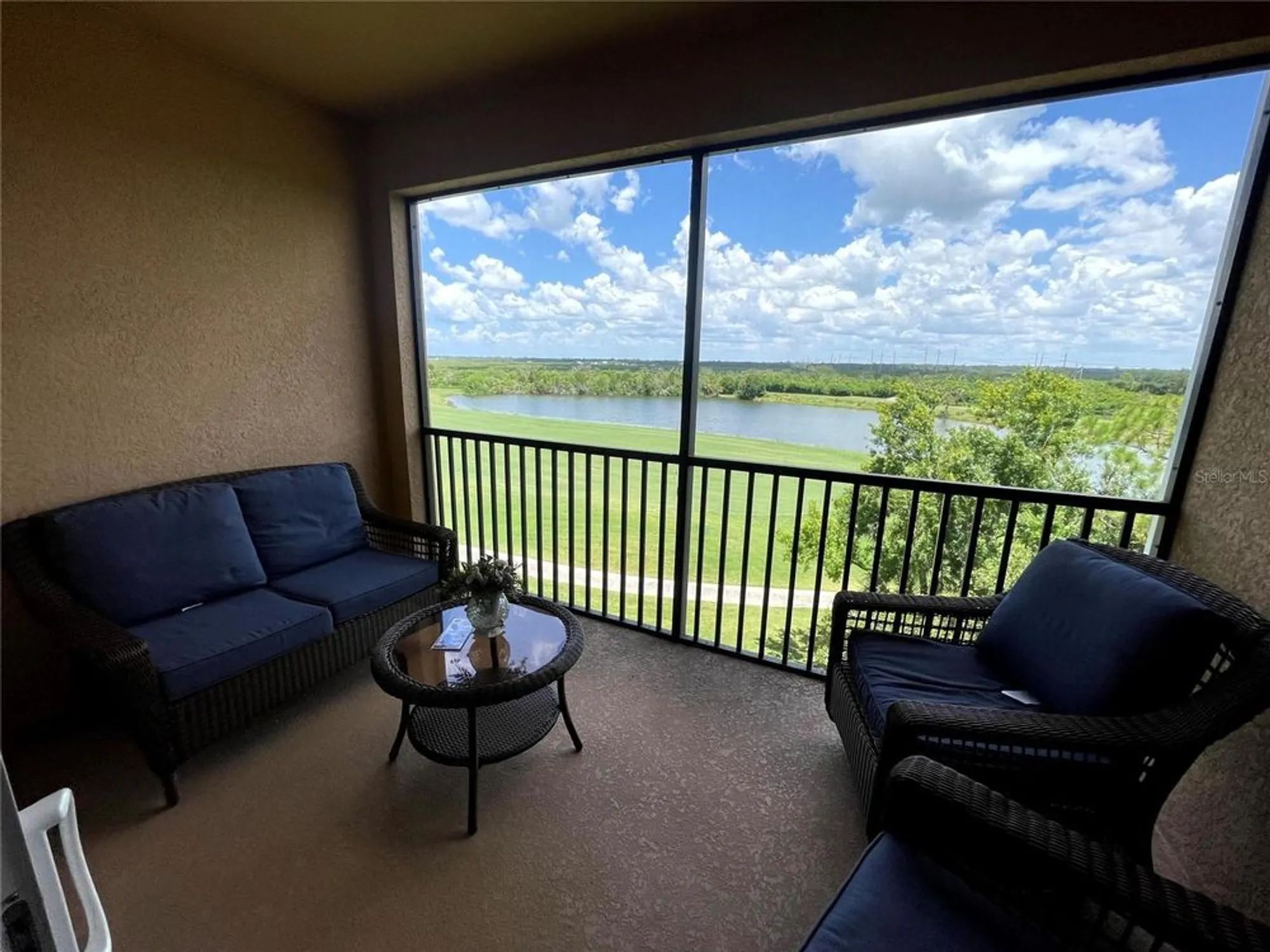 Property Slideshow image 11 of 51 | 8205 grand estuary trl unit 404, Bradenton, FL, 34212