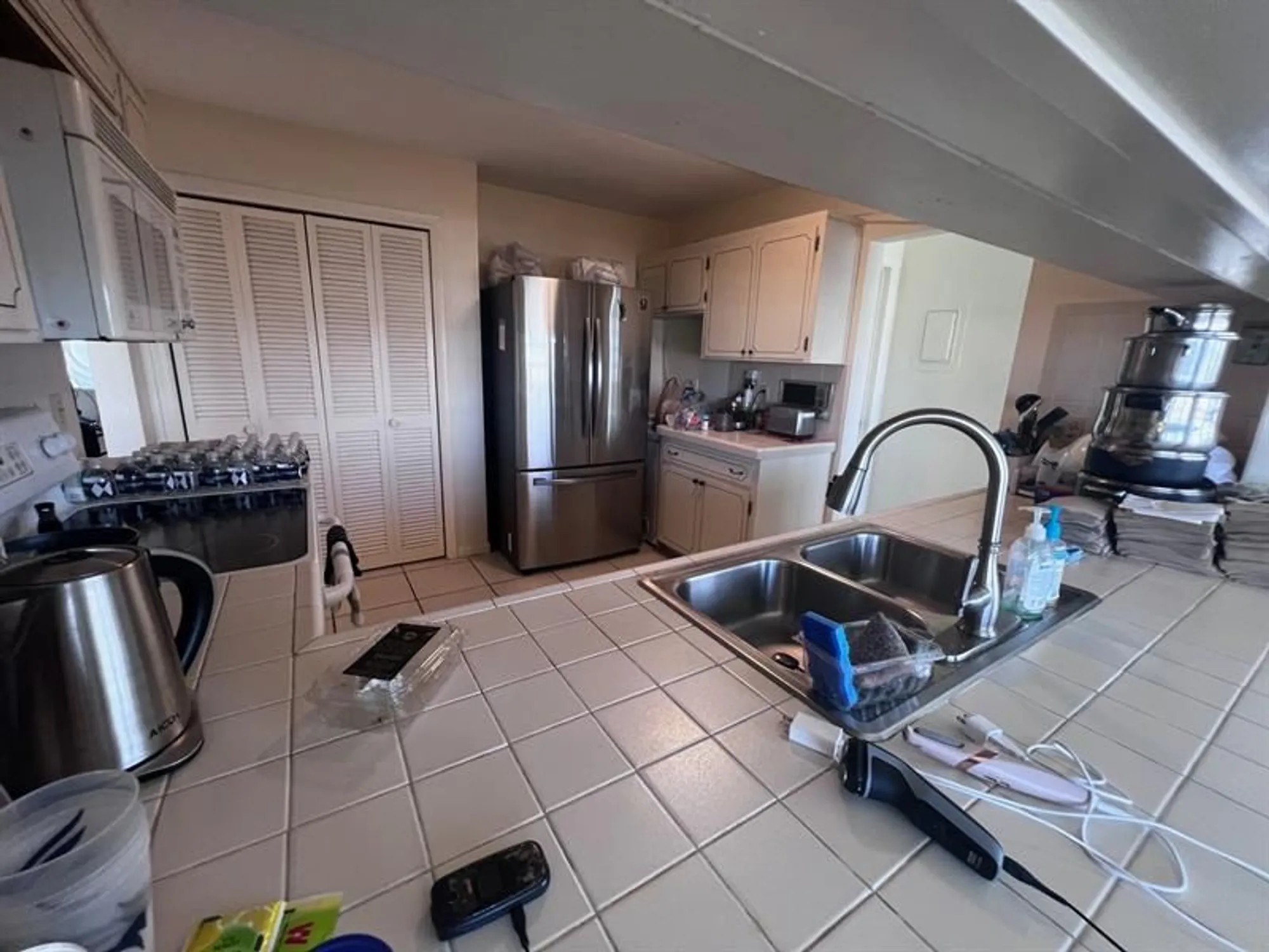 Property Slideshow image 12 of 19 | 329 se 3rd st 502t, Hallandale Beach, FL, 33009