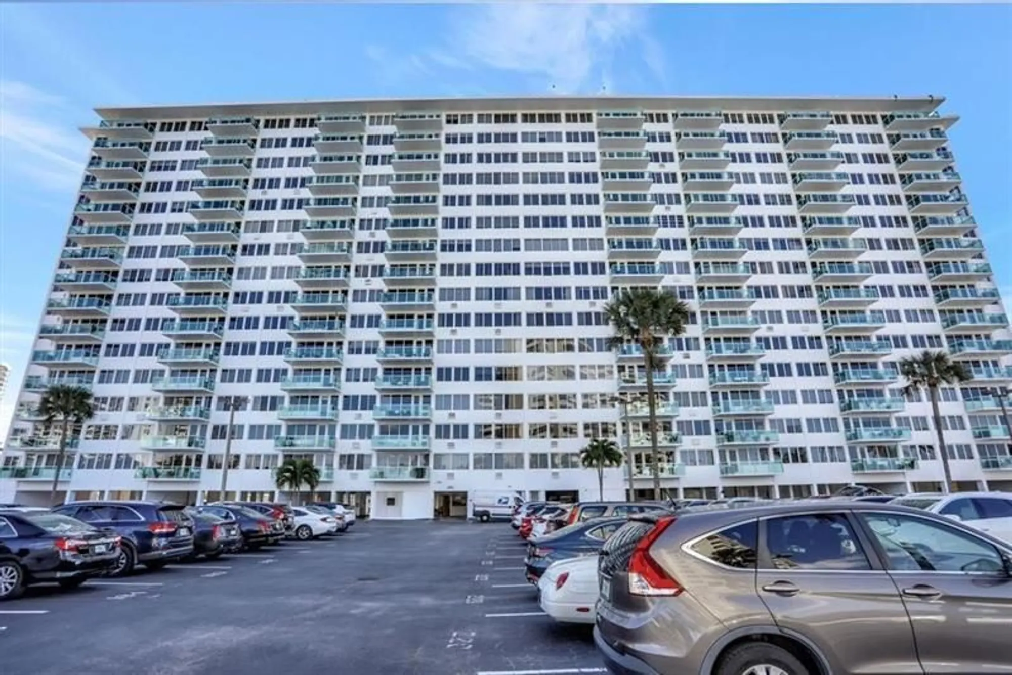 Property Slideshow image 4 of 29 | 3233 ne 34th st 505, Fort Lauderdale, FL, 33308