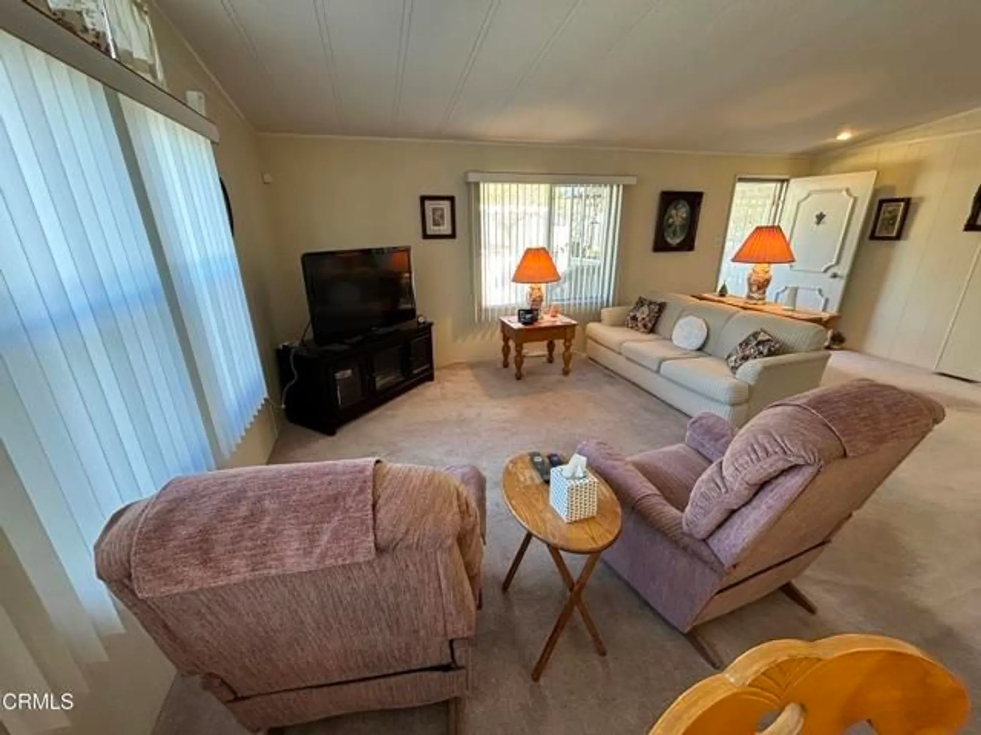 Property Slideshow image 7 of 52 | 28721 via el avion, Murrieta, CA, 92563